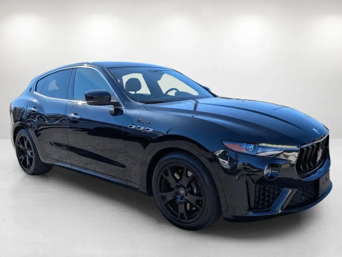 2023 Maserati Levante Modena (ZN661YUM8PX) with an Other engine, located at 3959 U.S. 80 W, Phenix City, AL, 36870, (334) 297-4885, 32.469296, -85.135185 - Elevate your driving experience with the 2023 Maserati Levante Modena, a luxurious sport utility vehicle that combines performance, style, and cutting-edge technology. Whether you're navigating the bustling streets of Phenix City, AL, or embarking on a weekend getaway, this SUV is designed to enhanc - Photo#3