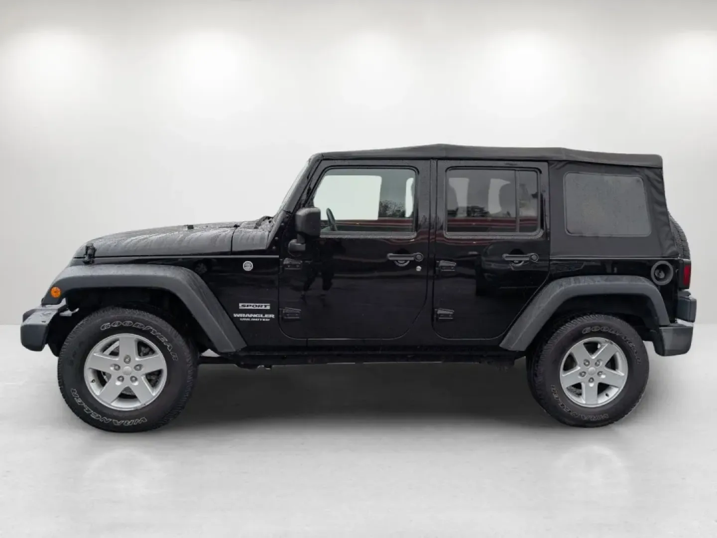 2016 /Black Jeep Wrangler Sport (1C4BJWDG9GL) with an Other engine, located at 5115 14th Ave., Columbus, GA, 31904, (706) 323-0345, 32.511494, -84.971046 - **Adventure Awaits with This 2016 Jeep Wrangler Sport - Perfect for Your Next Road Trip!**<br /> <br /> Are you ready to embrace the open road and embark on thrilling adventures? At Gils Auto in Phenix City, AL, we are excited to present this rugged yet stylish 2016 Jeep Wrangler Sport, designed for - Photo#7