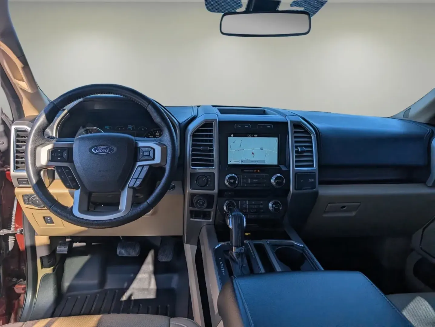 2016 Ford F-150 Lariat (1FTEW1EG7GF) with an Other engine, located at 5115 14th Ave., Columbus, GA, 31904, (706) 323-0345, 32.511494, -84.971046 - Experience the thrill of adventure with the 2016 Ford F-150, available now at Gils Auto in Phenix City, AL! This robust and versatile pickup truck is perfect for weekend adventures or everyday errands. Whether you're hauling gear for a family camping trip or navigating your daily commute, the F-150' - Photo#10