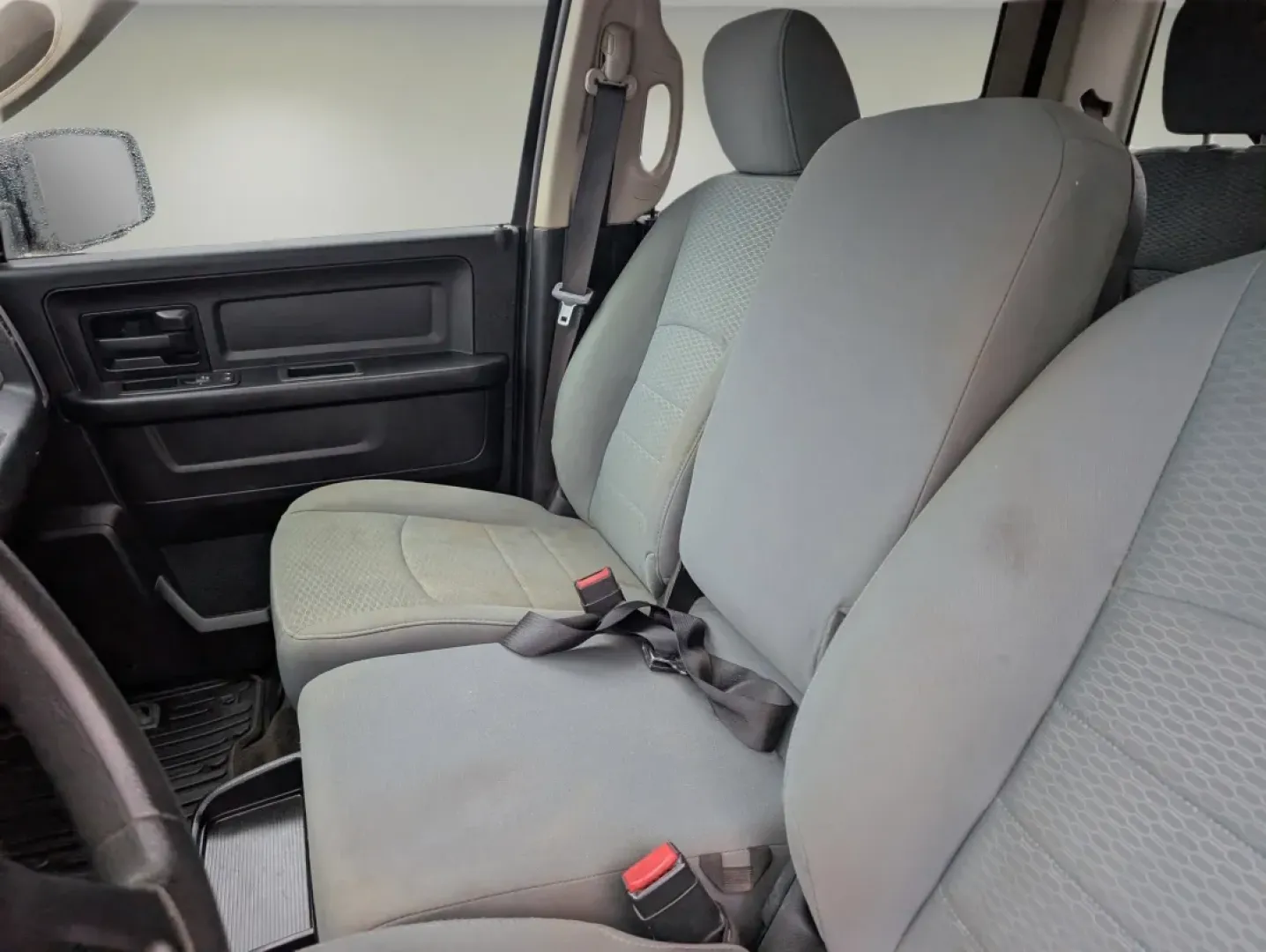 2017 /Diesel Gray/Black Ram 1500 Tradesman (1C6RR6ST4HS) with an Other engine, located at 1430 Gateway Drive, Opelika, AL, 36801, (334) 239-0944, 32.637871, -85.409790 - **Unleash Your Adventurous Spirit with this 2017 Ram 1500 Tradesman Crew Cab!**<br /> <br /> Looking for a vehicle that can accommodate your busy lifestyle while ensuring powerful performance? The 2017 Ram 1500 Tradesman Crew Cab is perfect for those weekend adventures, whether you're hauling gear f - Photo#10