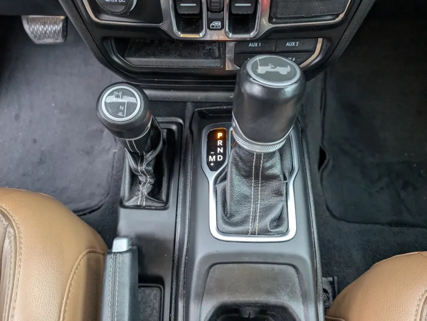 2021 /Dark Saddle/Black Jeep Wrangler Unlimited Sahara (1C4HJXEN2MW) with an Other engine, located at 804 22nd Ave, Phenix City, AL, 36870, (334) 297-1860, 32.484749, -85.024475 - **Adventure Awaits: Own the 2021 Jeep Wrangler Unlimited Sahara in Phenix City, AL!**<br /> <br /> Are you ready to embrace the great outdoors or simply elevate your daily commute? The 2021 Jeep Wrangler Unlimited Sahara is designed for those who crave adventure and desire a vehicle that embodies ve - Photo#13