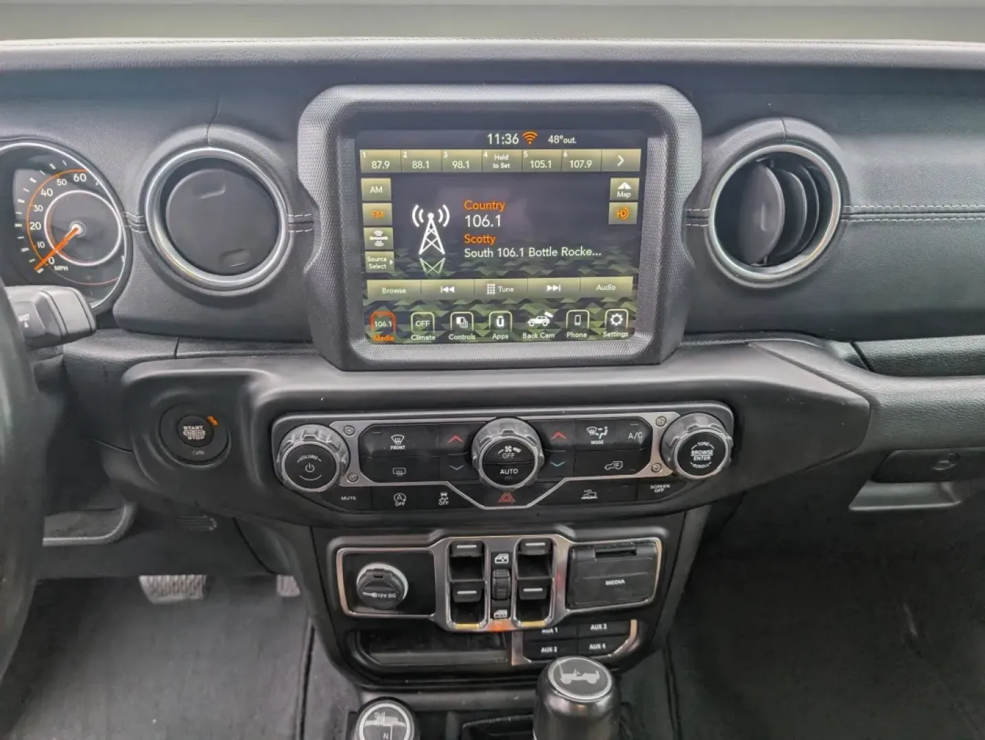 2021 /Dark Saddle/Black Jeep Wrangler Unlimited Sahara (1C4HJXEN2MW) with an Other engine, located at 804 22nd Ave, Phenix City, AL, 36870, (334) 297-1860, 32.484749, -85.024475 - **Adventure Awaits: Own the 2021 Jeep Wrangler Unlimited Sahara in Phenix City, AL!**<br /> <br /> Are you ready to embrace the great outdoors or simply elevate your daily commute? The 2021 Jeep Wrangler Unlimited Sahara is designed for those who crave adventure and desire a vehicle that embodies ve - Photo#14