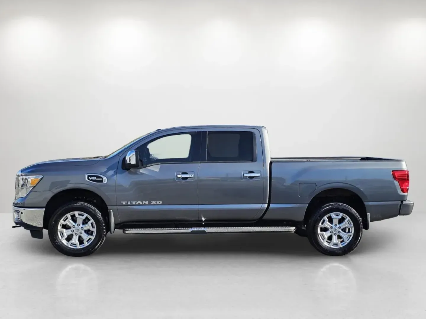 2017 /Black Nissan Titan XD SL (1N6AA1F43HN) with an Other engine, located at 7000 Northlake Connector, Columbus, GA, 31904, (706) 987-8085, 32.524975, -84.978134 - **Adventure Awaits with the 2017 Nissan Titan XD Crew Cab SL Your Perfect Partner for Work and Play!**<br /> <br /> If you're looking for a vehicle that can handle your active lifestyle while providing comfort and style, look no further than the 2017 Nissan Titan XD Crew Cab SL. This rugged yet ref - Photo#7