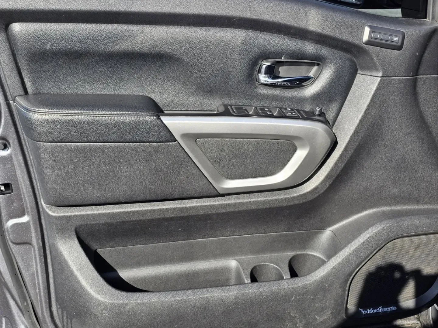 2017 /Black Nissan Titan XD SL (1N6AA1F43HN) with an Other engine, located at 7000 Northlake Connector, Columbus, GA, 31904, (706) 987-8085, 32.524975, -84.978134 - **Adventure Awaits with the 2017 Nissan Titan XD Crew Cab SL Your Perfect Partner for Work and Play!**<br /> <br /> If you're looking for a vehicle that can handle your active lifestyle while providing comfort and style, look no further than the 2017 Nissan Titan XD Crew Cab SL. This rugged yet ref - Photo#8