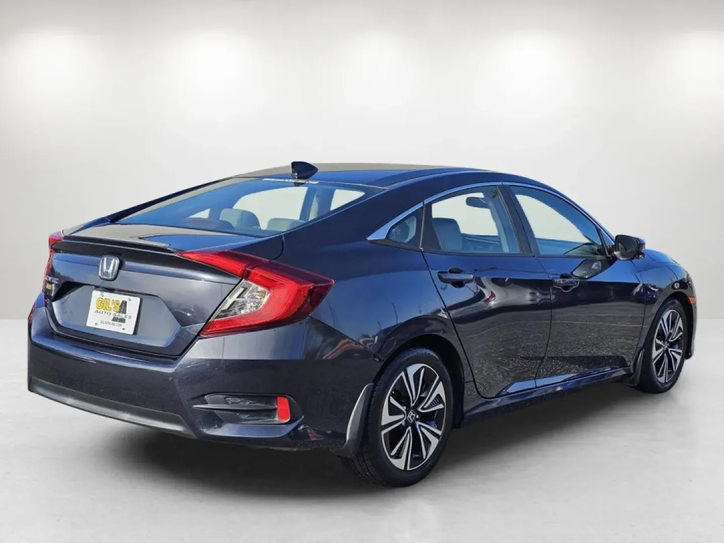 2016 Honda Civic Sedan EX-T (19XFC1F33GE) with an Other engine, located at 5115 14th Ave., Columbus, GA, 31904, (706) 323-0345, 32.511494, -84.971046 - **Embrace Adventure in a 2016 Honda Civic Sedan EX-T Perfect for Road Trips and Daily Commutes!**<br /> <br /> Are you ready to elevate your driving experience? Whether you're commuting to work, running errands around Phenix City, or planning a weekend getaway, the 2016 Honda Civic Sedan EX-T is th - Photo#4