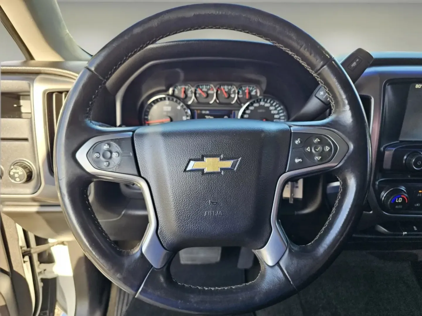 2014 /Jet Black Chevrolet Silverado 1500 LT (1GCRCREC2EZ) with an Other engine, located at 5115 14th Ave., Columbus, GA, 31904, (706) 323-0345, 32.511494, -84.971046 - Discover adventure and reliability with the 2014 Chevrolet Silverado 1500 LT, available now at Gils Auto in Phenix City, AL. This rugged and versatile pickup is perfect for those who lead an active lifestyle-whether you're hauling gear for a weekend camping trip, working on a construction site, or s - Photo#10