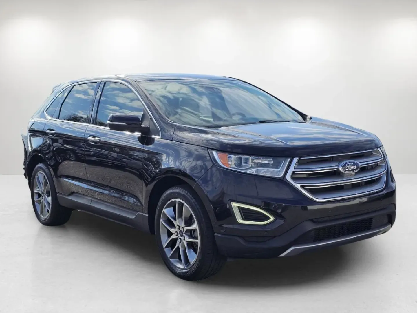 2016 Ford Edge Titanium (2FMPK3K88GB) with an Other engine, located at 521 Old Farm Lane Rd, Prattville, AL, 36066, (334) 325-1505, 32.482460, -86.416367 - ### Elevate Your Everyday with the 2016 Ford Edge Titanium at Gils Auto - Phenix City<br /> <br /> Are you in the market for a versatile SUV that caters to your family's needs, makes daily commutes a breeze, and is ready for weekend adventures? Look no further than this stunning 2016 Ford Edge Titan - Photo#2
