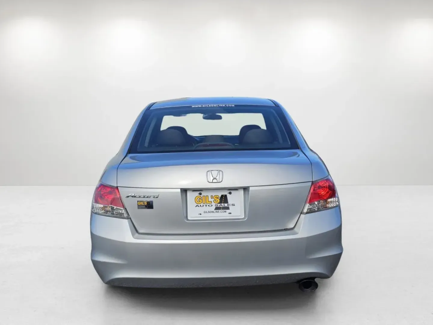 2010 Honda Accord Sdn EX (1HGCP2F70AA) with an Other engine, located at 1430 Gateway Drive, Opelika, AL, 36801, (334) 239-0944, 32.637871, -85.409790 - ### Discover Your Perfect Ride: 2010 Honda Accord Sdn EX for Sale at Gils Auto<br /> <br /> Are you looking for a reliable sedan that seamlessly fits into your busy lifestyle? Whether you're commuting to work, running errands around Phenix City, or planning a weekend getaway, the 2010 Honda Accord S - Photo#5