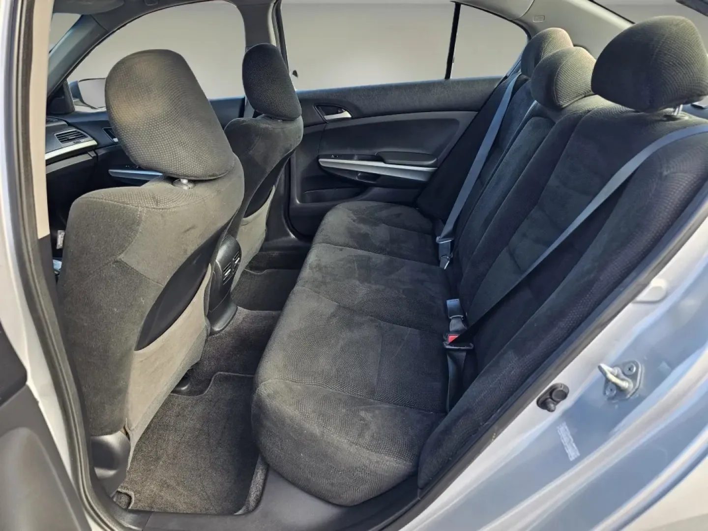 2010 Honda Accord Sdn EX (1HGCP2F70AA) with an Other engine, located at 1430 Gateway Drive, Opelika, AL, 36801, (334) 239-0944, 32.637871, -85.409790 - ### Discover Your Perfect Ride: 2010 Honda Accord Sdn EX for Sale at Gils Auto<br /> <br /> Are you looking for a reliable sedan that seamlessly fits into your busy lifestyle? Whether you're commuting to work, running errands around Phenix City, or planning a weekend getaway, the 2010 Honda Accord S - Photo#13