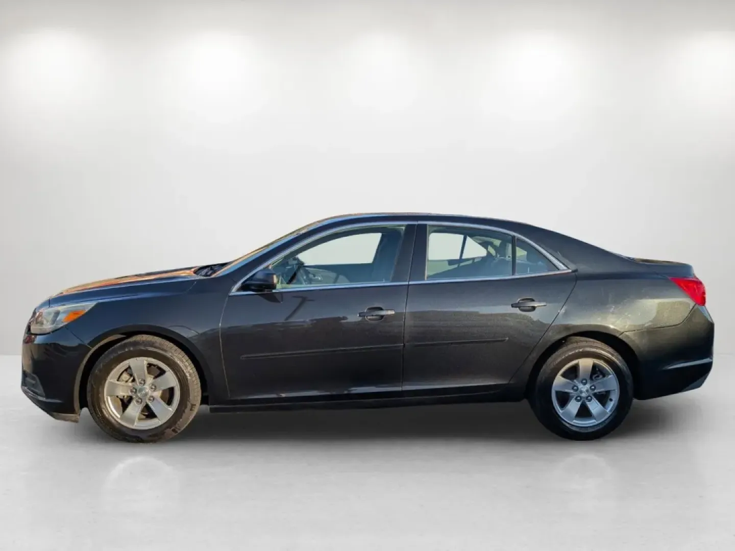 2015 /Jet Black/Titanium Chevrolet Malibu LS (1G11B5SL7FF) with an Other engine, located at 1430 Gateway Drive, Opelika, AL, 36801, (334) 239-0944, 32.637871, -85.409790 - **Elevate Your Daily Commute with the 2015 Chevrolet Malibu LS!** <br /> <br /> Are you looking for a reliable sedan that effortlessly combines comfort, style, and efficiency? Look no further than this stunning **2015 Chevrolet Malibu LS** available now at **Gils Auto** in Phenix City, AL. Perfectly - Photo#8