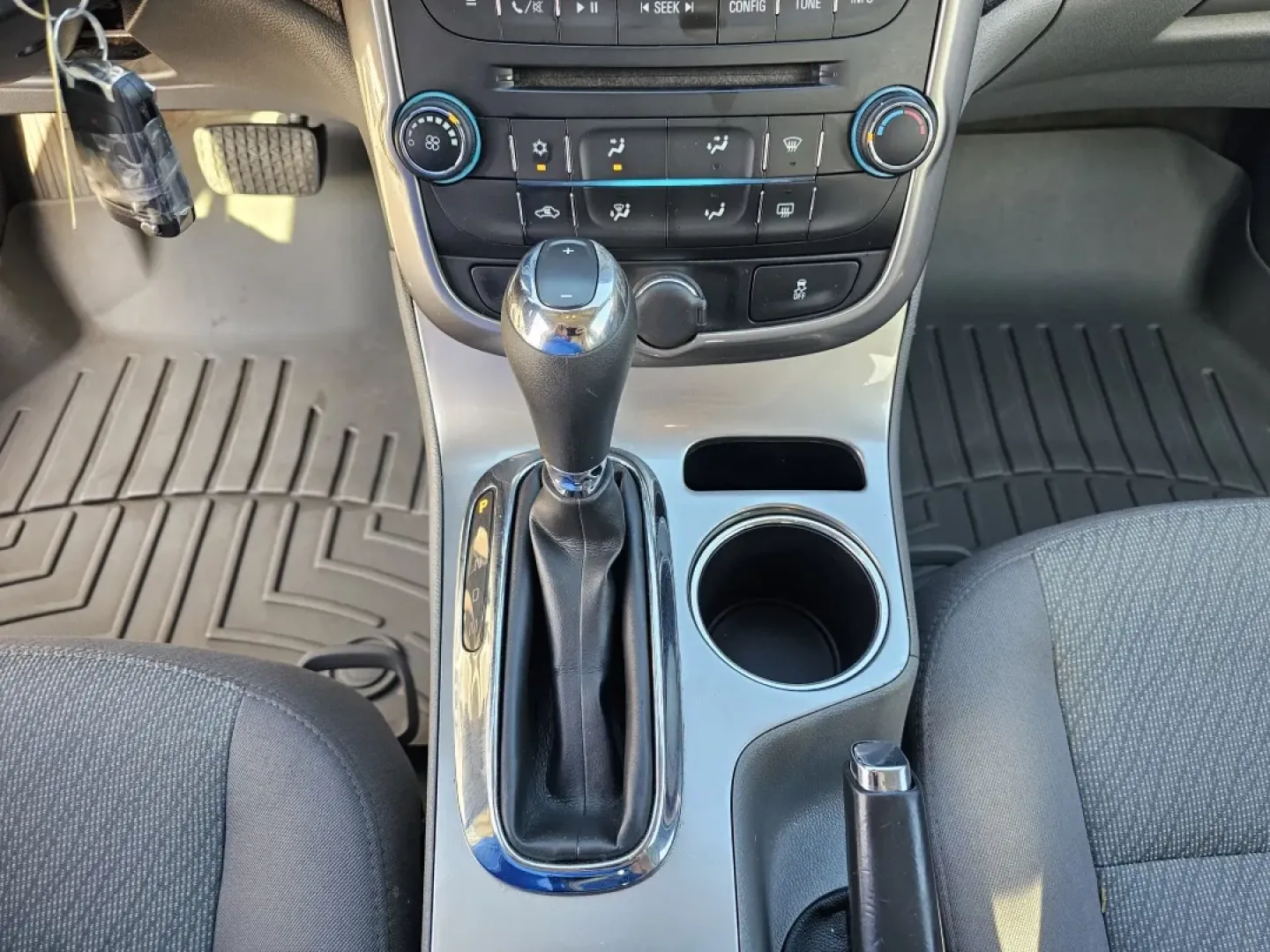 2015 /Jet Black/Titanium Chevrolet Malibu LS (1G11B5SL7FF) with an Other engine, located at 3959 U.S. 80 W, Phenix City, AL, 36870, (334) 297-4885, 32.469296, -85.135185 - 2015 Chevrolet Malibu LS - Photo#13