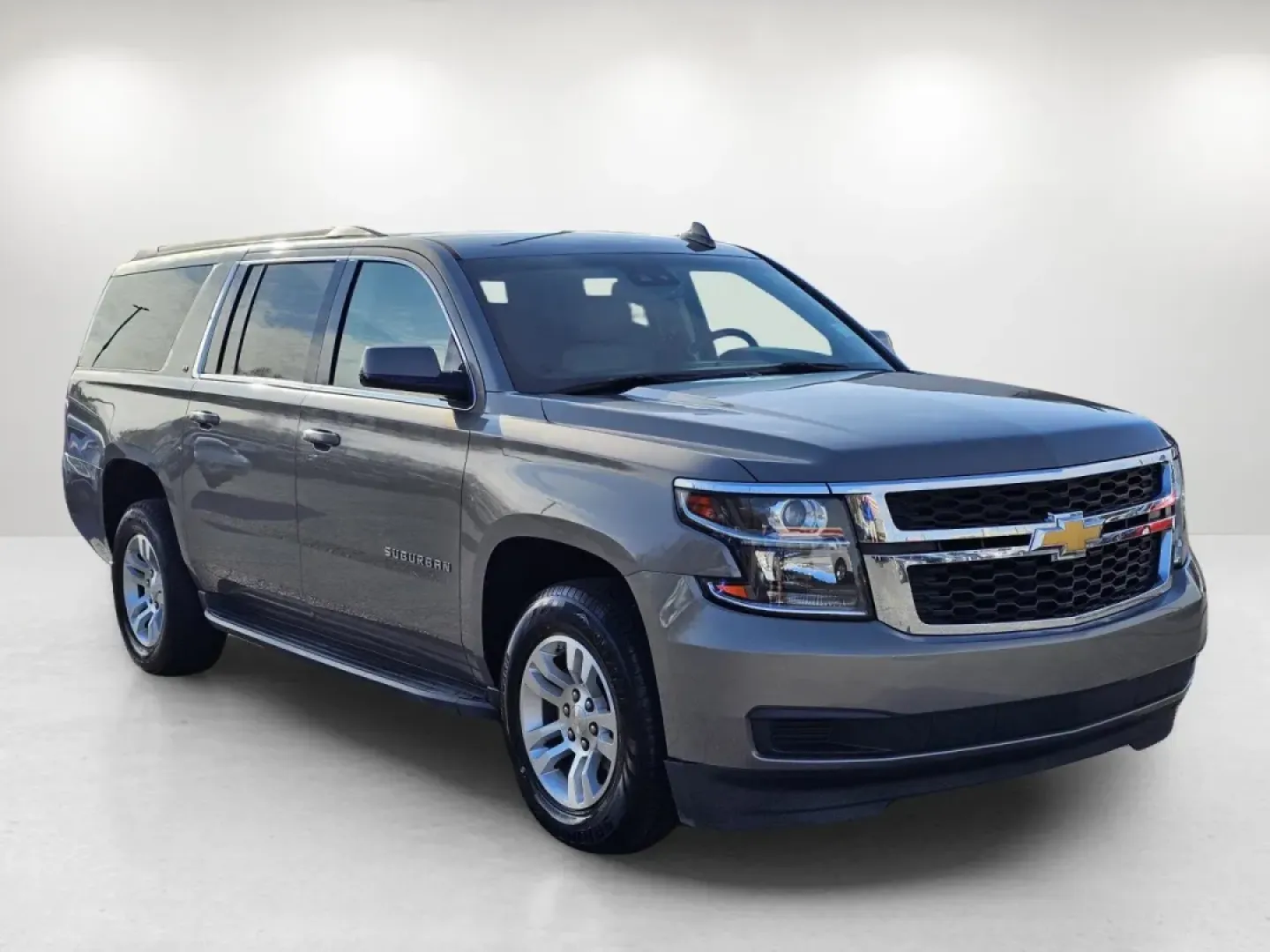 2019 /Cocoa/Dune Chevrolet Suburban LT (1GNSCHKCXKR) with an Other engine, located at 521 Old Farm Lane Rd, Prattville, AL, 36066, (334) 325-1505, 32.482460, -86.416367 - **Unleash the Adventure in Your Life with the 2019 Chevrolet Suburban LT at Gils Auto in Phenix City, AL!**<br /> <br /> Are you ready to elevate your family adventures or weekend getaways? This 2019 Chevrolet Suburban LT offers the perfect blend of space, luxury, and rugged capability, making it an - Photo#2
