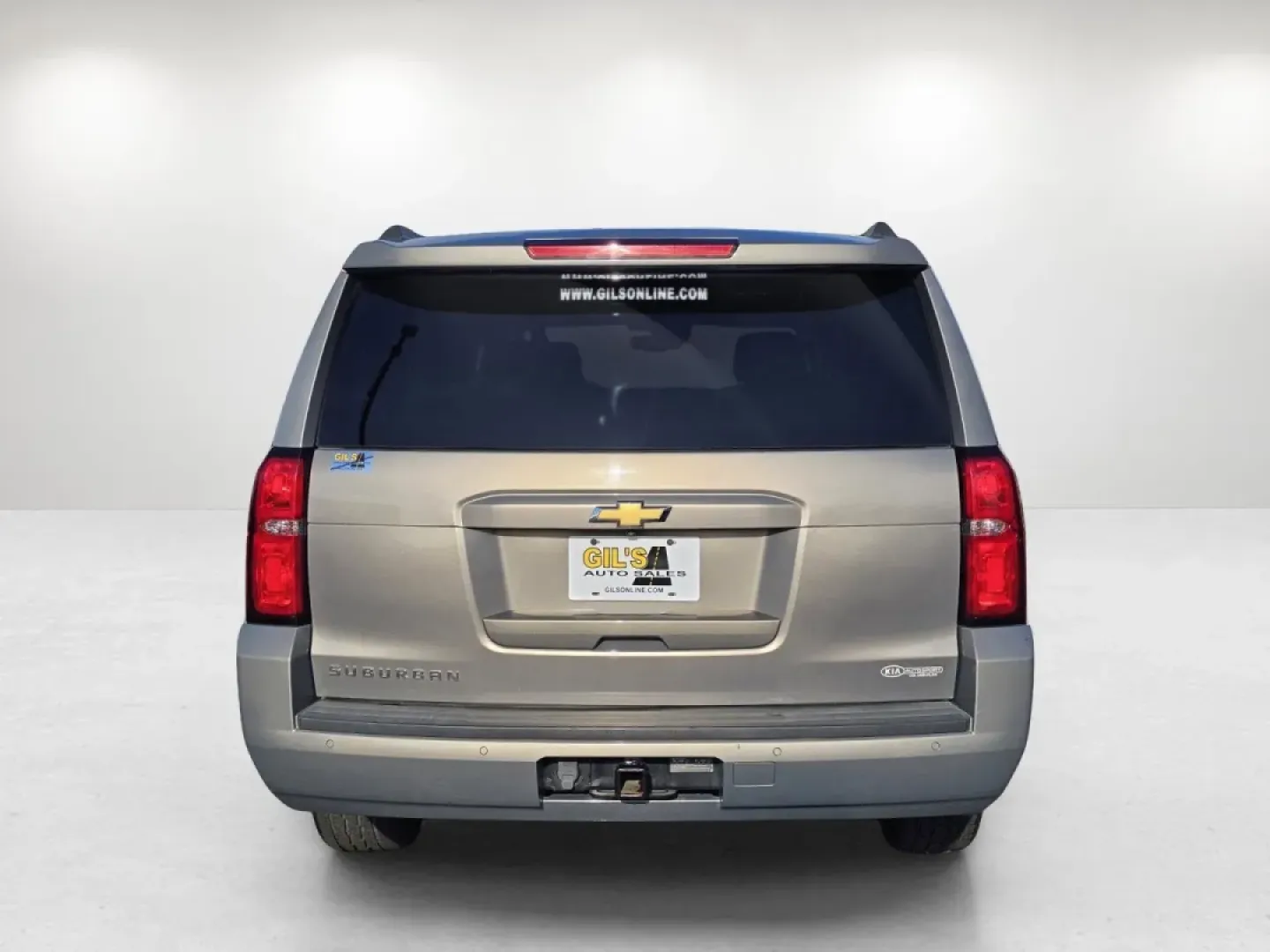 2019 /Cocoa/Dune Chevrolet Suburban LT (1GNSCHKCXKR) with an Other engine, located at 3959 U.S. 80 W, Phenix City, AL, 36870, (334) 297-4885, 32.469296, -85.135185 - **Unleash the Adventure in Your Life with the 2019 Chevrolet Suburban LT at Gils Auto in Phenix City, AL!**<br /> <br /> Are you ready to elevate your family adventures or weekend getaways? This 2019 Chevrolet Suburban LT offers the perfect blend of space, luxury, and rugged capability, making it an - Photo#6