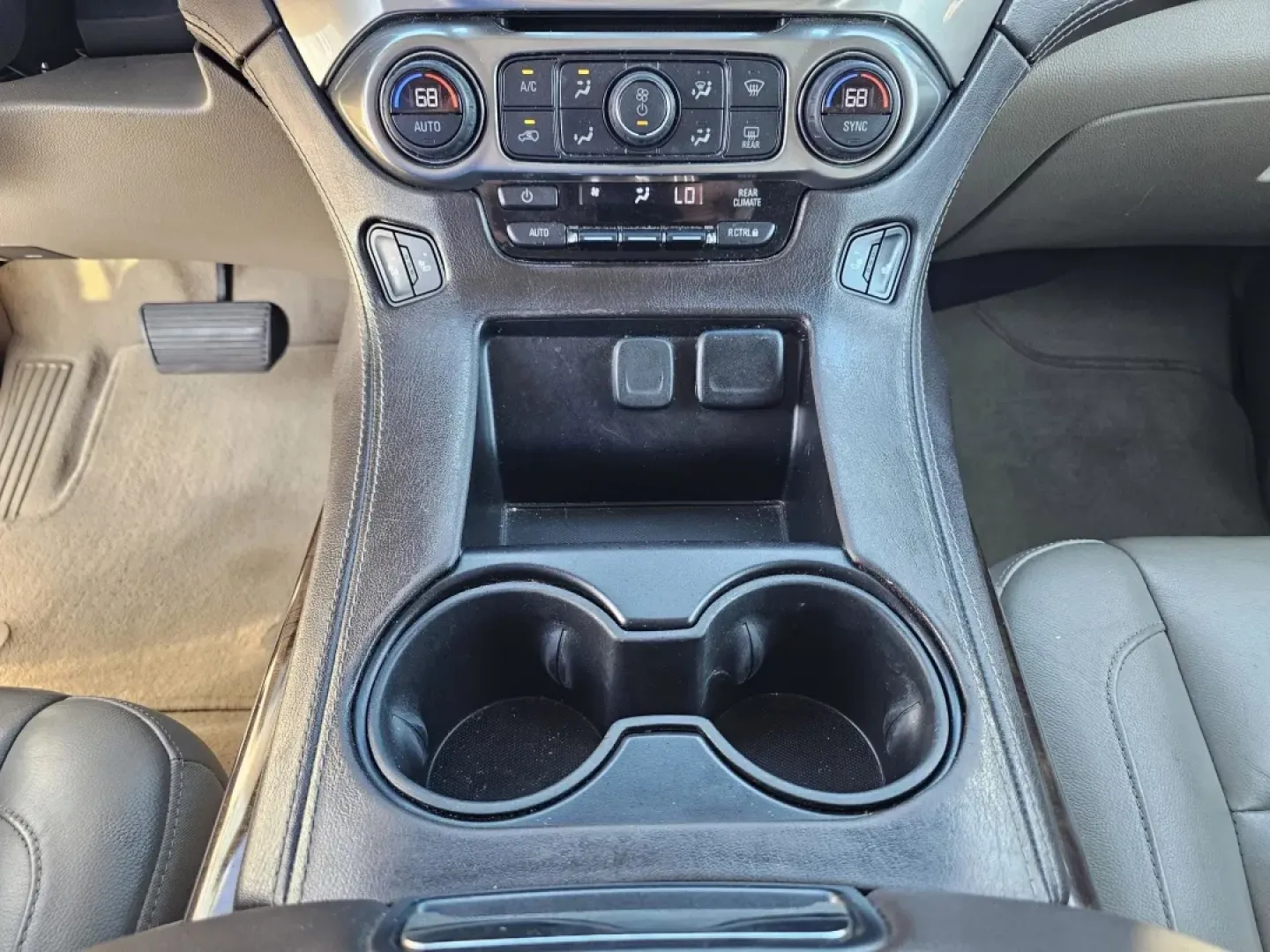 2019 /Cocoa/Dune Chevrolet Suburban LT (1GNSCHKCXKR) with an Other engine, located at 7000 Northlake Connector, Columbus, GA, 31904, (706) 987-8085, 32.524975, -84.978134 - **Unleash the Adventure in Your Life with the 2019 Chevrolet Suburban LT at Gils Auto in Phenix City, AL!**<br /> <br /> Are you ready to elevate your family adventures or weekend getaways? This 2019 Chevrolet Suburban LT offers the perfect blend of space, luxury, and rugged capability, making it an - Photo#11