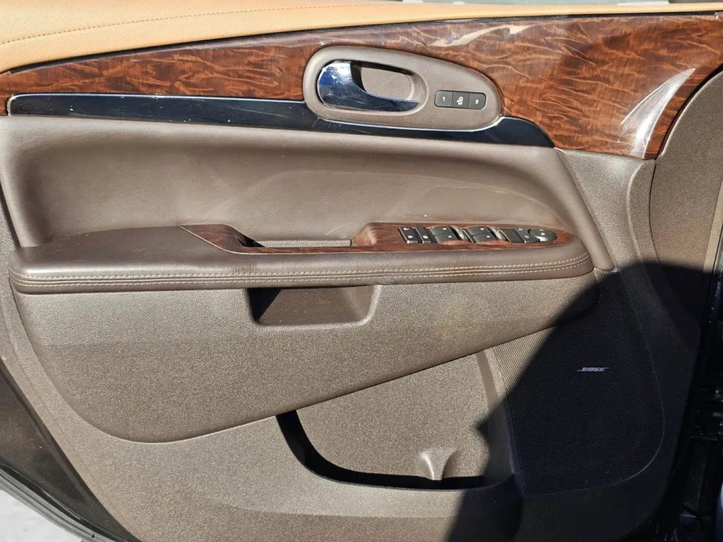 2014 /Choccachino Buick Enclave Leather (5GAKRBKD5EJ) with an Other engine, located at 3959 U.S. 80 W, Phenix City, AL, 36870, (334) 297-4885, 32.469296, -85.135185 - **Discover Your Next Adventure with the 2014 Buick Enclave from Gils Auto!**<br /> <br /> Are you ready to elevate your family outings or weekend getaways? The 2014 Buick Enclave is the perfect blend of luxury, comfort, and capability, making it an ideal choice for growing families and adventure see - Photo#9