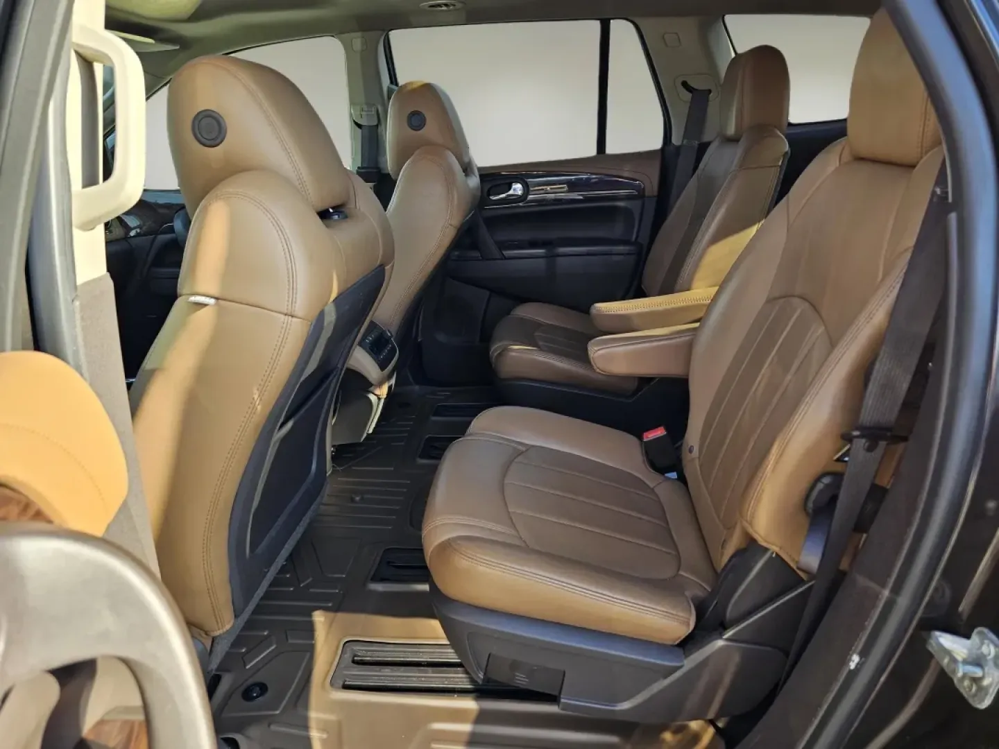 2014 /Choccachino Buick Enclave Leather (5GAKRBKD5EJ) with an Other engine, located at 3959 U.S. 80 W, Phenix City, AL, 36870, (334) 297-4885, 32.469296, -85.135185 - **Discover Your Next Adventure with the 2014 Buick Enclave from Gils Auto!**<br /> <br /> Are you ready to elevate your family outings or weekend getaways? The 2014 Buick Enclave is the perfect blend of luxury, comfort, and capability, making it an ideal choice for growing families and adventure see - Photo#15