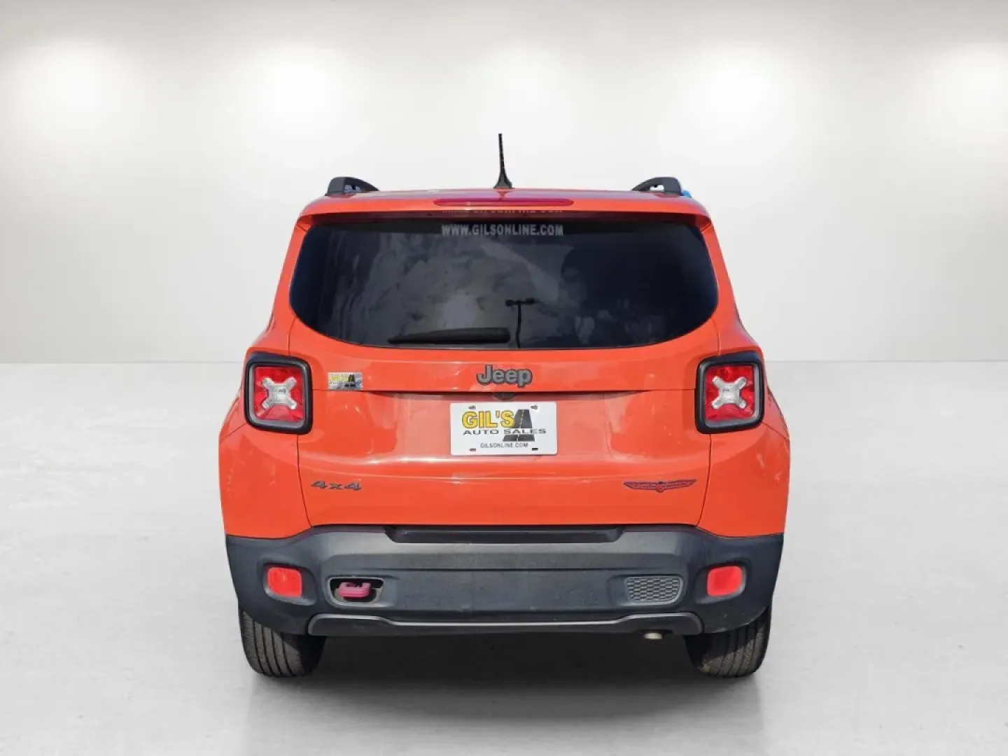 2016 /Black Jeep Renegade Trailhawk (ZACCJBCT8GP) with an Other engine, located at 3959 U.S. 80 W, Phenix City, AL, 36870, (334) 297-4885, 32.469296, -85.135185 - **Adventure Awaits with the 2016 Jeep Renegade Trailhawk!** <br /> <br /> If you're searching for an exhilarating ride that perfectly balances practicality with adventure, look no further than this stunning **2016 Jeep Renegade Trailhawk**. Ideal for weekend getaways or daily commutes, this crossove - Photo#6