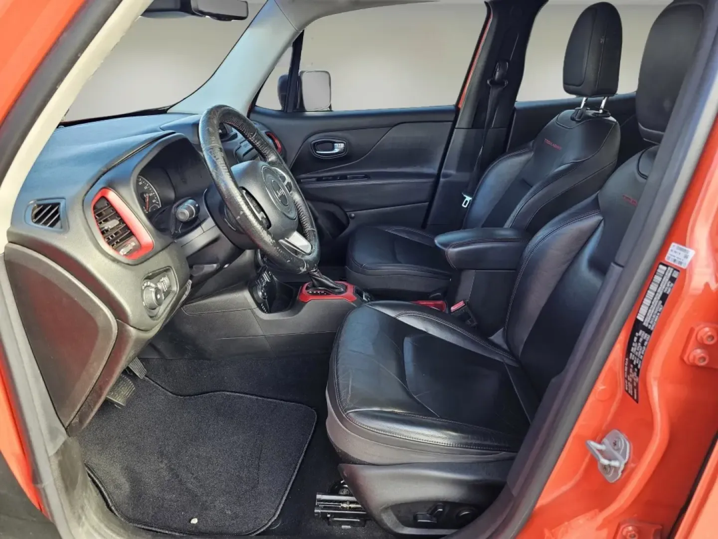 2016 /Black Jeep Renegade Trailhawk (ZACCJBCT8GP) with an Other engine, located at 3959 U.S. 80 W, Phenix City, AL, 36870, (334) 297-4885, 32.469296, -85.135185 - **Adventure Awaits with the 2016 Jeep Renegade Trailhawk!** <br /> <br /> If you're searching for an exhilarating ride that perfectly balances practicality with adventure, look no further than this stunning **2016 Jeep Renegade Trailhawk**. Ideal for weekend getaways or daily commutes, this crossove - Photo#10