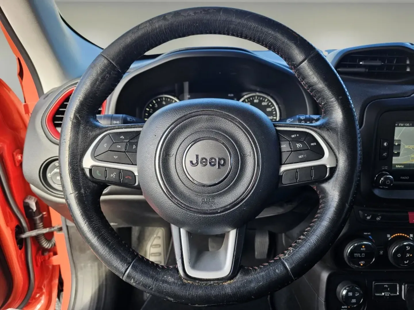 2016 /Black Jeep Renegade Trailhawk (ZACCJBCT8GP) with an Other engine, located at 3959 U.S. 80 W, Phenix City, AL, 36870, (334) 297-4885, 32.469296, -85.135185 - **Adventure Awaits with the 2016 Jeep Renegade Trailhawk!** <br /> <br /> If you're searching for an exhilarating ride that perfectly balances practicality with adventure, look no further than this stunning **2016 Jeep Renegade Trailhawk**. Ideal for weekend getaways or daily commutes, this crossove - Photo#11