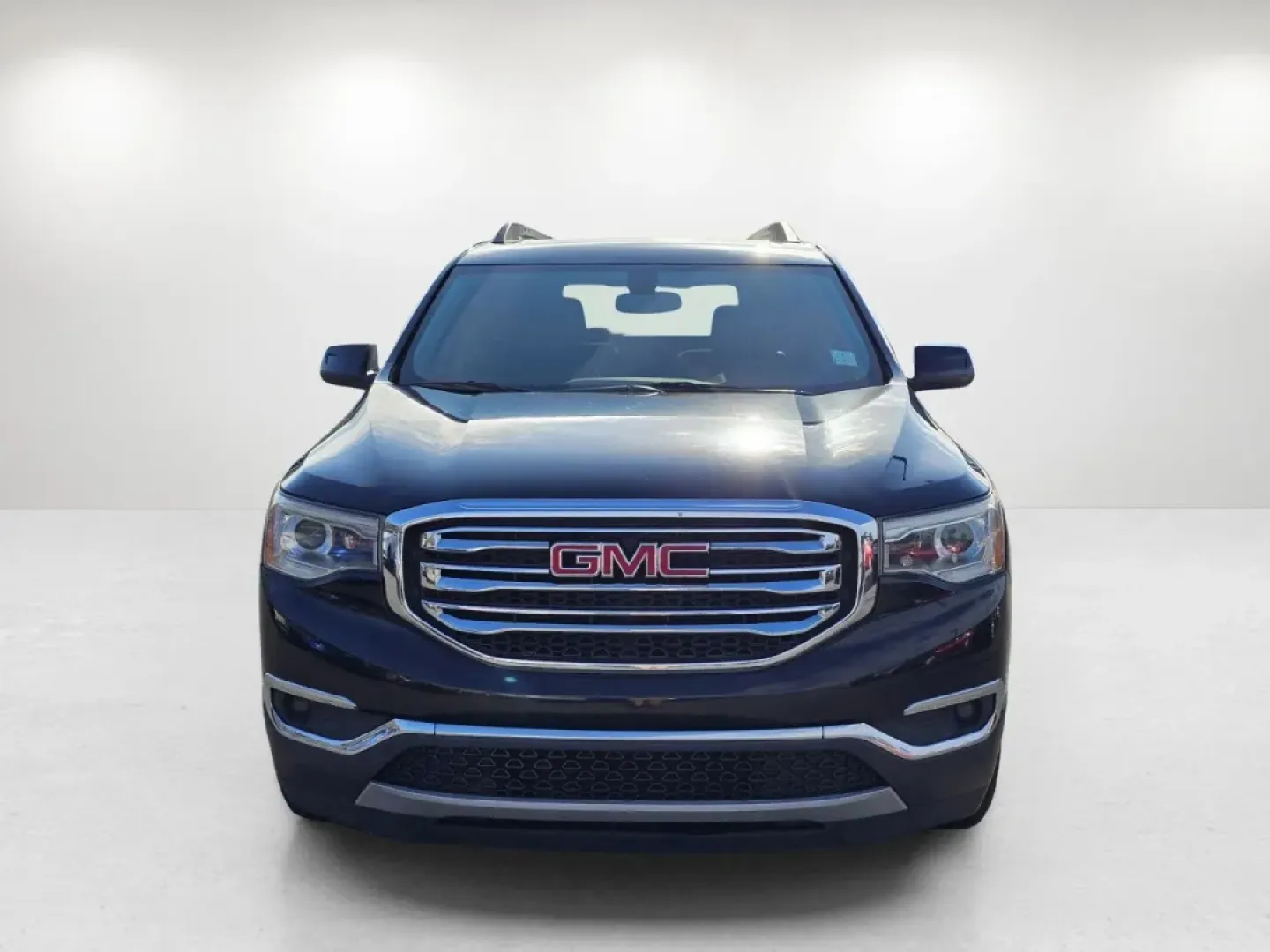 2017 /Jet Black GMC Acadia SLT (1GKKNMLSXHZ) with an Other engine, located at 3959 U.S. 80 W, Phenix City, AL, 36870, (334) 297-4885, 32.469296, -85.135185 - Are you ready to elevate your family adventures and daily commutes? Introducing the 2017 GMC Acadia SLT, a versatile SUV that seamlessly blends comfort, style, and functionality. This vehicle is not just a mode of transport; it's a lifestyle choice designed for growing families, weekend adventurers, - Photo#2