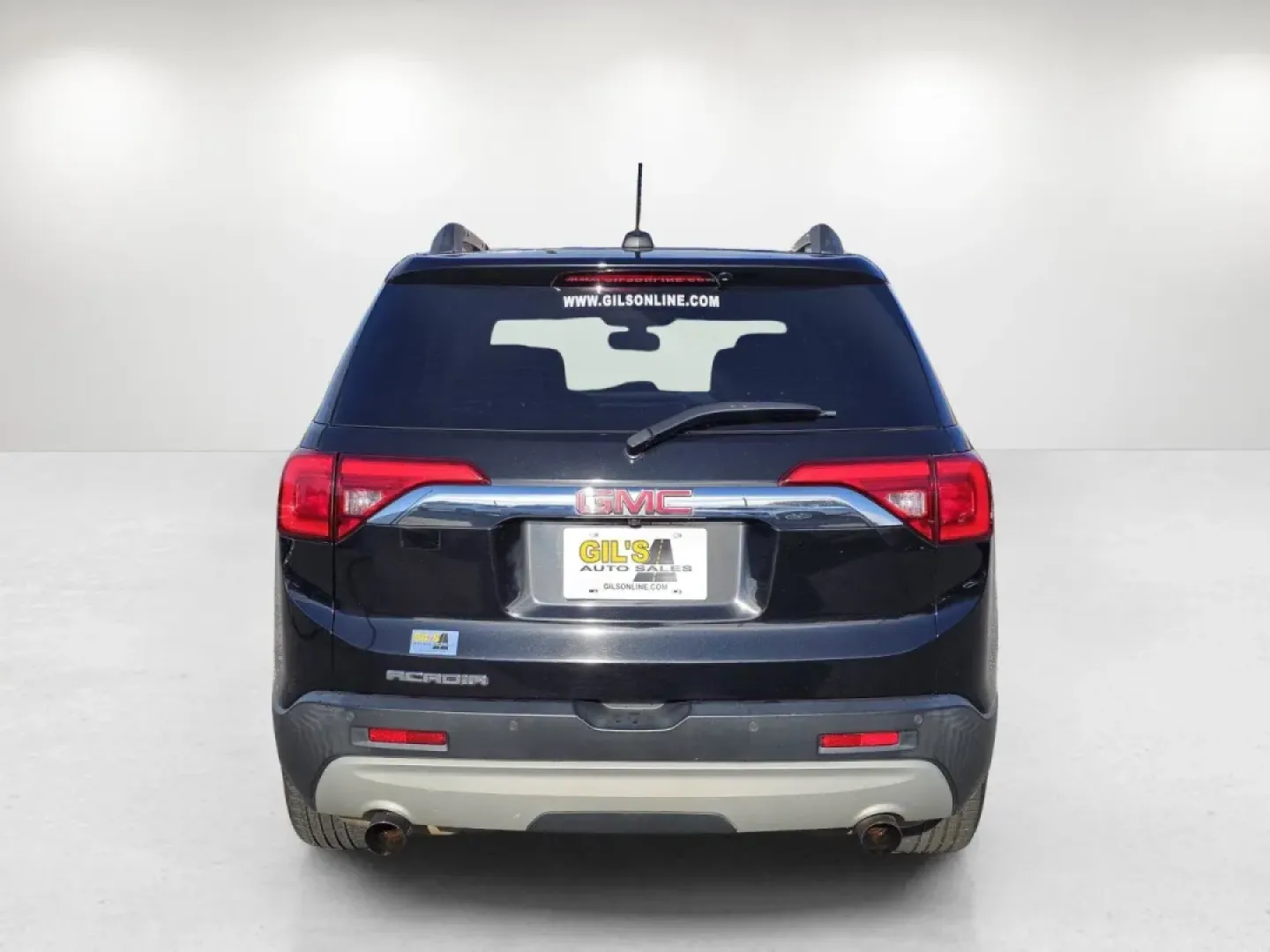 2017 /Jet Black GMC Acadia SLT (1GKKNMLSXHZ) with an Other engine, located at 3959 U.S. 80 W, Phenix City, AL, 36870, (334) 297-4885, 32.469296, -85.135185 - Are you ready to elevate your family adventures and daily commutes? Introducing the 2017 GMC Acadia SLT, a versatile SUV that seamlessly blends comfort, style, and functionality. This vehicle is not just a mode of transport; it's a lifestyle choice designed for growing families, weekend adventurers, - Photo#6