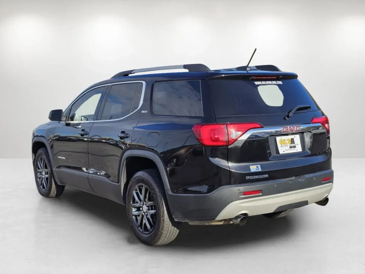 2017 /Jet Black GMC Acadia SLT (1GKKNMLSXHZ) with an Other engine, located at 3959 U.S. 80 W, Phenix City, AL, 36870, (334) 297-4885, 32.469296, -85.135185 - Are you ready to elevate your family adventures and daily commutes? Introducing the 2017 GMC Acadia SLT, a versatile SUV that seamlessly blends comfort, style, and functionality. This vehicle is not just a mode of transport; it's a lifestyle choice designed for growing families, weekend adventurers, - Photo#7