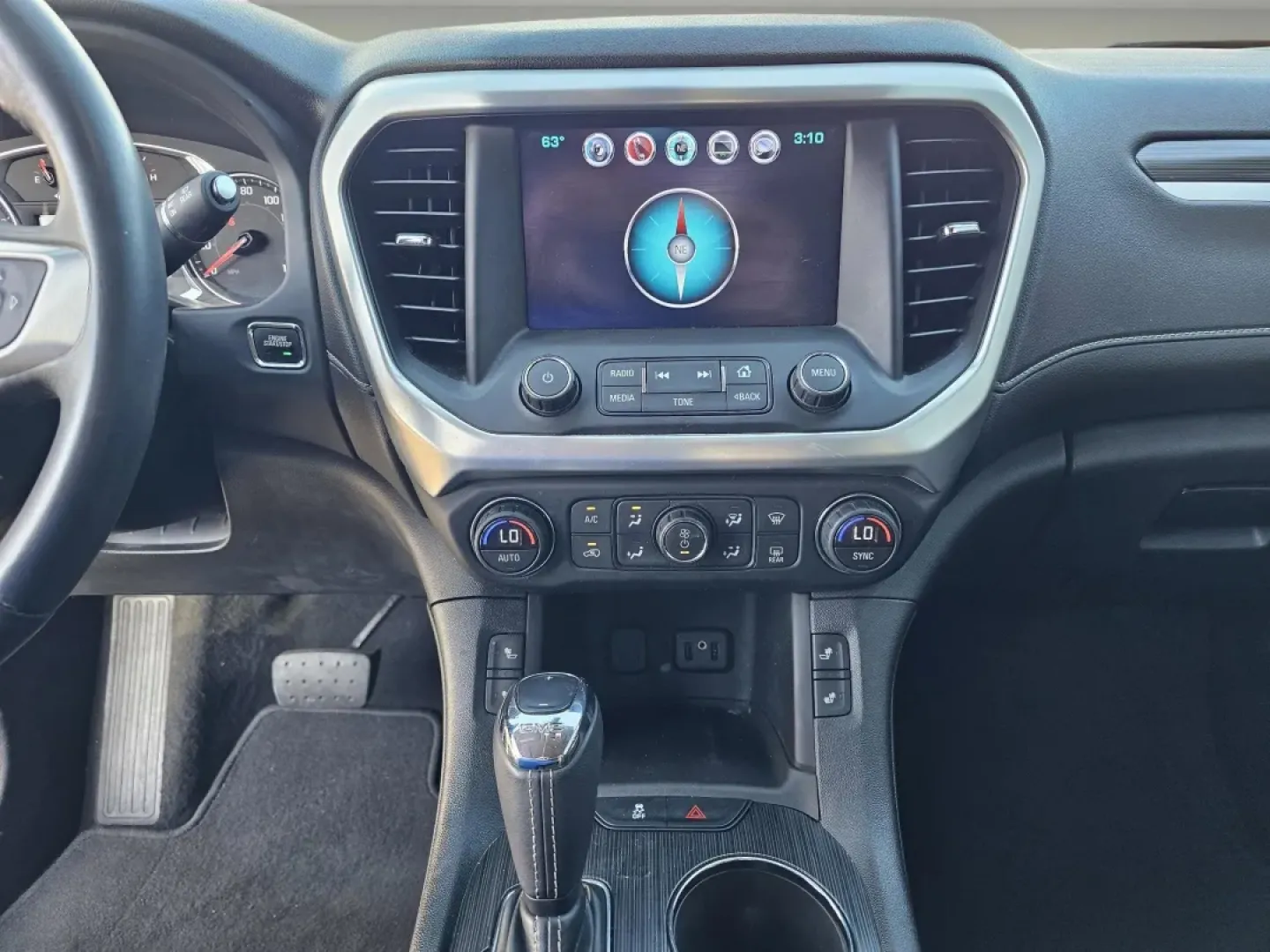 2017 /Jet Black GMC Acadia SLT (1GKKNMLSXHZ) with an Other engine, located at 3959 U.S. 80 W, Phenix City, AL, 36870, (334) 297-4885, 32.469296, -85.135185 - Are you ready to elevate your family adventures and daily commutes? Introducing the 2017 GMC Acadia SLT, a versatile SUV that seamlessly blends comfort, style, and functionality. This vehicle is not just a mode of transport; it's a lifestyle choice designed for growing families, weekend adventurers, - Photo#12