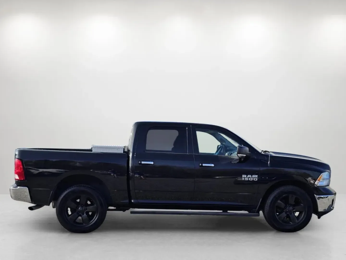 2017 /Diesel Gray/Black Ram 1500 Big Horn (1C6RR7LG6HS) with an Other engine, located at 3959 U.S. 80 W, Phenix City, AL, 36870, (334) 297-4885, 32.469296, -85.135185 - ### 2017 Ram 1500 Big Horn - Your Perfect Companion for Every Journey!<br /> <br /> **Explore the open road or tackle your daily commute with confidence in this stunning 2017 Ram 1500 Big Horn!** With its rugged design and advanced technology, this crew cab pickup is not just a vehicle; it's a lifes - Photo#4