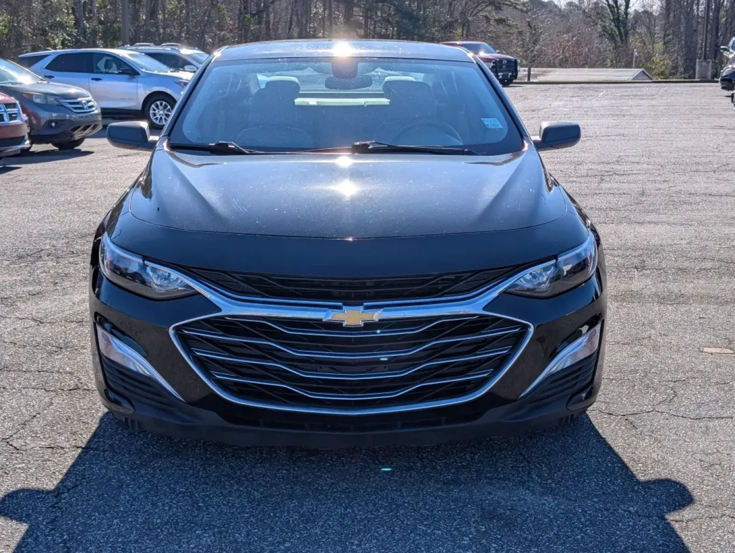 2022 /Dark Atmosphere/ Medium Ash Gray Chevrolet Malibu LS (1G1ZC5ST7NF) with an Other engine, located at 3959 U.S. 80 W, Phenix City, AL, 36870, (334) 297-4885, 32.469296, -85.135185 - **Discover the Perfect Balance of Style and Comfort with the 2022 Chevrolet Malibu at Gils Auto - Phenix City**<br /> <br /> Are you looking for a reliable sedan that effortlessly combines modern technology, spacious comfort, and fuel efficiency? Whether you're commuting to work, shuttling the kids - Photo#1