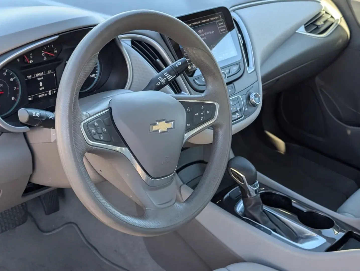 2022 /Dark Atmosphere/ Medium Ash Gray Chevrolet Malibu LS (1G1ZC5ST7NF) with an Other engine, located at 3959 U.S. 80 W, Phenix City, AL, 36870, (334) 297-4885, 32.469296, -85.135185 - **Discover the Perfect Balance of Style and Comfort with the 2022 Chevrolet Malibu at Gils Auto - Phenix City**<br /> <br /> Are you looking for a reliable sedan that effortlessly combines modern technology, spacious comfort, and fuel efficiency? Whether you're commuting to work, shuttling the kids - Photo#12