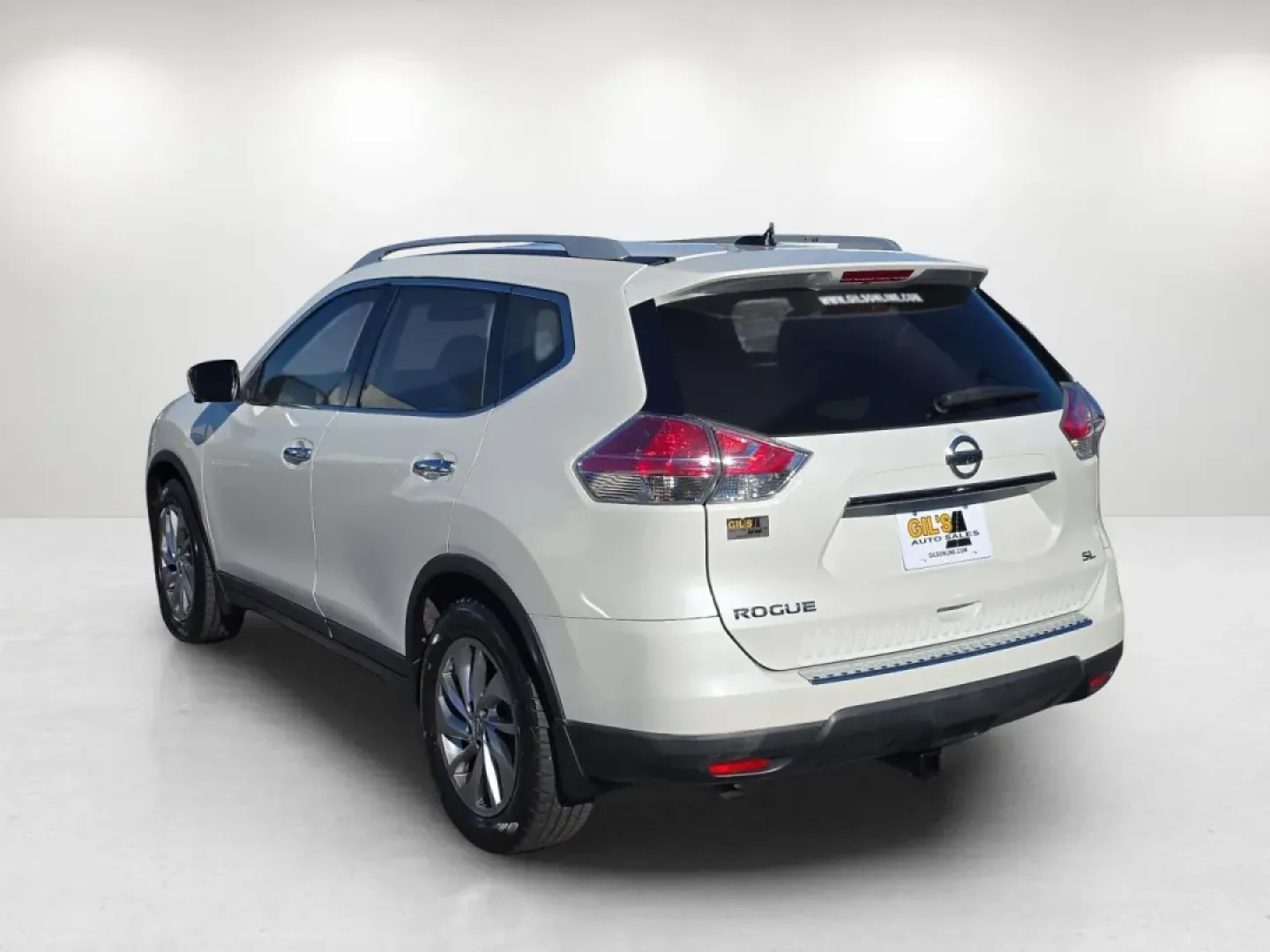 2015 /Almond Nissan Rogue SL (5N1AT2MT1FC) with an Other engine, located at 3959 U.S. 80 W, Phenix City, AL, 36870, (334) 297-4885, 32.469296, -85.135185 - **Discover Adventure and Comfort with the 2015 Nissan Rogue SL at Gils Auto!**<br /> <br /> Are you ready to elevate your driving experience and embrace the freedom of the open road? The 2015 Nissan Rogue SL is the perfect companion for weekend getaways, family outings, and daily commutes alike. Thi - Photo#7