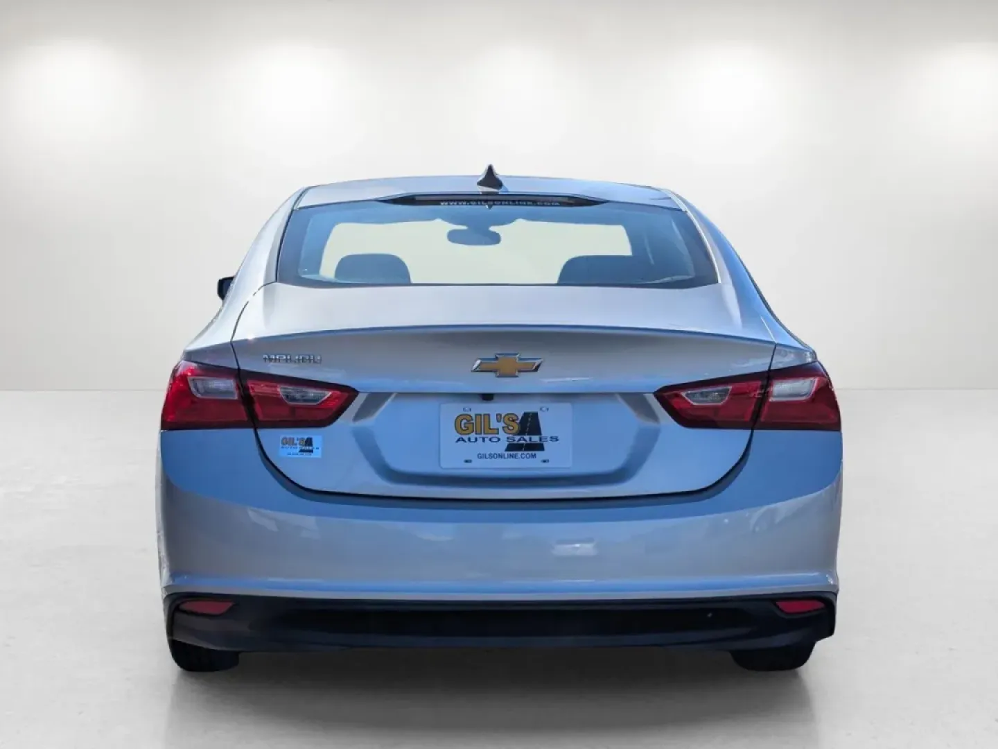 2020 /Jet Black Chevrolet Malibu LS (1G1ZC5ST3LF) with an Other engine, located at 3959 U.S. 80 W, Phenix City, AL, 36870, (334) 297-4885, 32.469296, -85.135185 - Discover the perfect blend of style and functionality with this 2020 Chevrolet Malibu LS, a sedan that effortlessly meets the needs of your busy lifestyle. Whether you're commuting to work, shuttling kids to school, or planning a weekend getaway, this vehicle is designed to keep you comfortable and - Photo#5