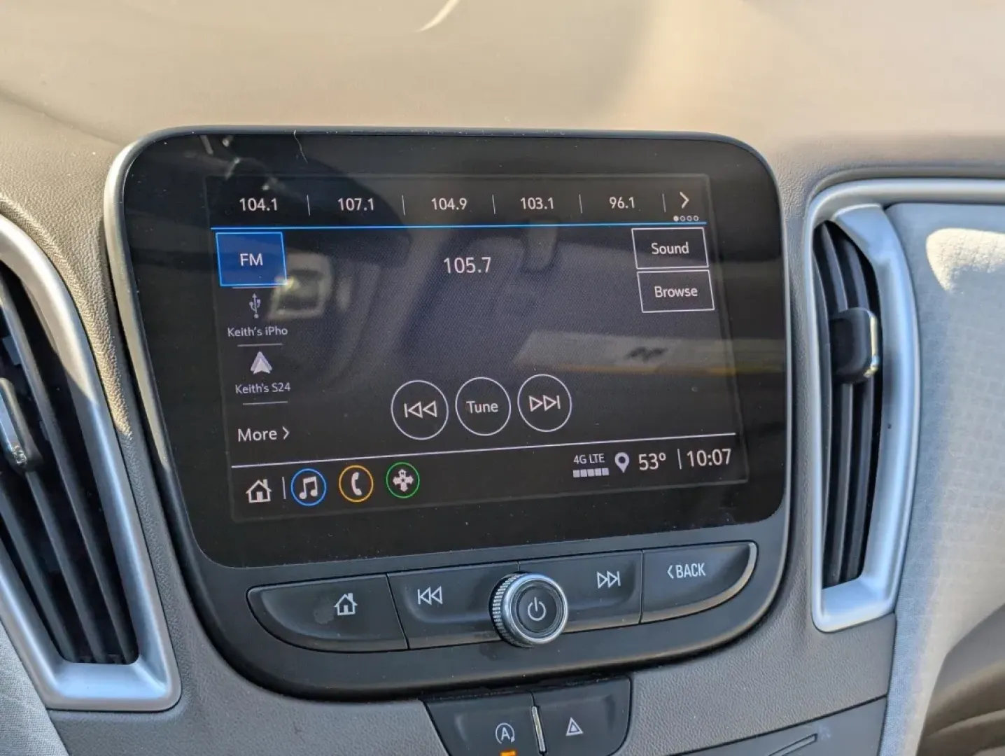 2022 /Dark Atmosphere/ Medium Ash Gray Chevrolet Malibu LS (1G1ZC5ST1NF) with an Other engine, located at 3959 U.S. 80 W, Phenix City, AL, 36870, (334) 297-4885, 32.469296, -85.135185 - **Discover Your Next Adventure with the 2022 Chevrolet Malibu LS at Gils Auto!**<br /> <br /> Are you ready to upgrade your daily commute or family road trips? The 2022 Chevrolet Malibu LS is the perfect blend of style, comfort, and technology that caters to your busy lifestyle. Whether you're navig - Photo#17