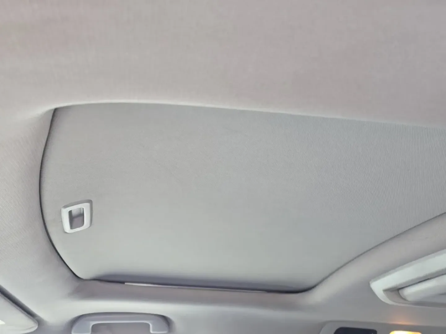 2014 Honda Odyssey EX-L (5FNRL5H68EB) with an Other engine, located at 1430 Gateway Drive, Opelika, AL, 36801, (334) 239-0944, 32.637871, -85.409790 - **Unleash Family Adventures with the 2014 Honda Odyssey EX-L at Gils Auto!**<br /> <br /> Are you searching for the perfect vehicle to elevate your family road trips and daily commutes? Look no further than the 2014 Honda Odyssey EX-L, an exceptional minivan designed to keep your family comfortable, - Photo#11