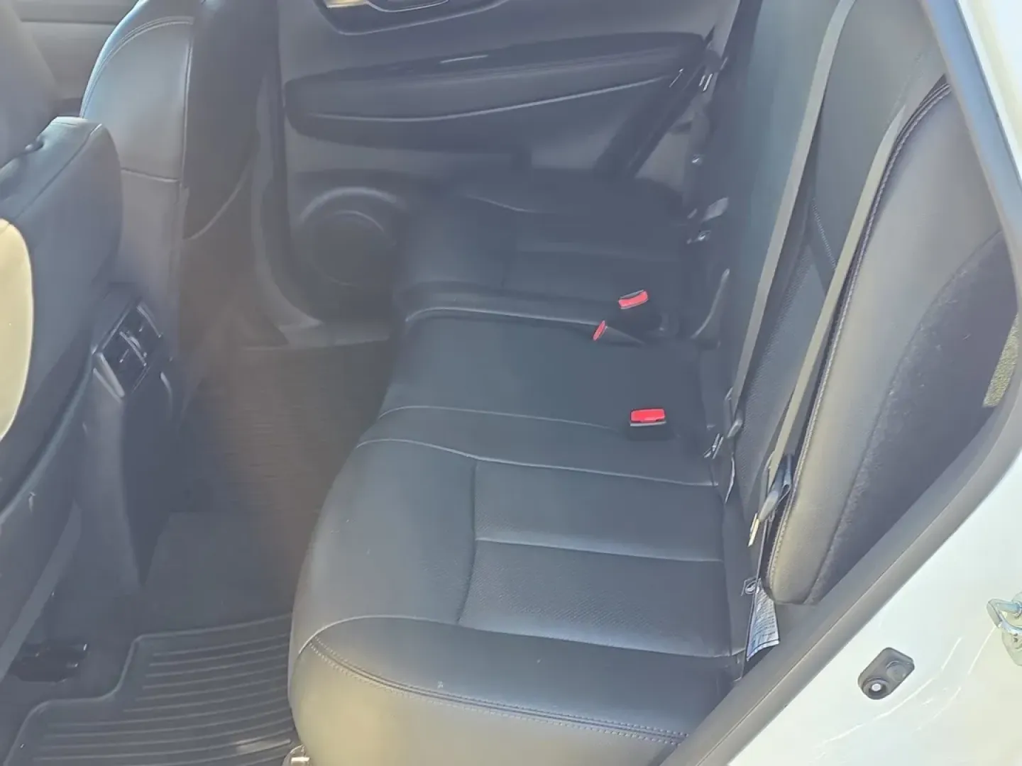 2019 /Charcoal Nissan Rogue SL (5N1AT2MT7KC) with an Other engine, located at 3959 U.S. 80 W, Phenix City, AL, 36870, (334) 297-4885, 32.469296, -85.135185 - ### Discover Your Next Adventure with the 2019 Nissan Rogue at Gils Auto Phenix City!<br /> <br /> Are you ready for the ultimate blend of comfort, style, and versatility? The 2019 Nissan Rogue SL is the perfect SUV for those who lead an active lifestyle. Whether you're commuting to work, taking th - Photo#13