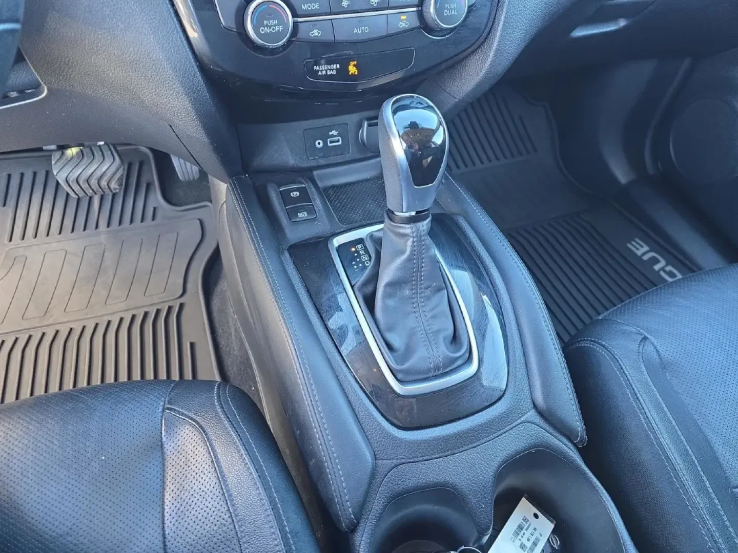 2019 /Charcoal Nissan Rogue SL (5N1AT2MT7KC) with an Other engine, located at 3959 U.S. 80 W, Phenix City, AL, 36870, (334) 297-4885, 32.469296, -85.135185 - ### Discover Your Next Adventure with the 2019 Nissan Rogue at Gils Auto Phenix City!<br /> <br /> Are you ready for the ultimate blend of comfort, style, and versatility? The 2019 Nissan Rogue SL is the perfect SUV for those who lead an active lifestyle. Whether you're commuting to work, taking th - Photo#16