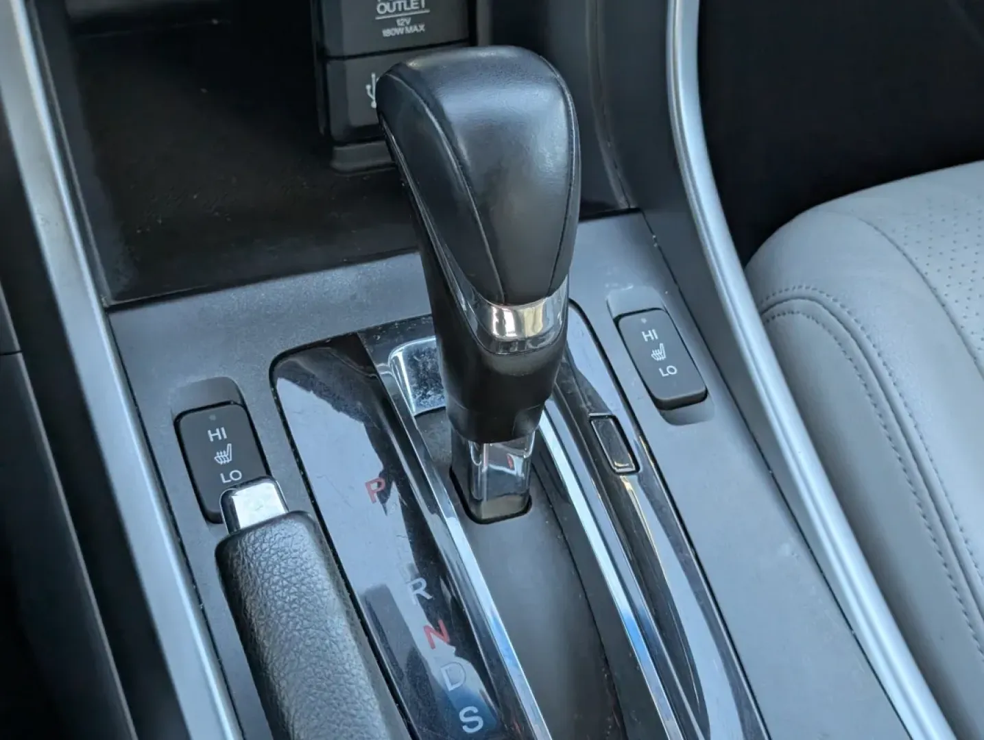 2013 Honda Accord Sdn EX-L (1HGCR2F80DA) with an Other engine, located at 1430 Gateway Drive, Opelika, AL, 36801, (334) 239-0944, 32.637871, -85.409790 - **Discover Your Perfect Ride for Adventure: 2013 Honda Accord EX-L at Gils Auto - Phenix City**<br /> <br /> Are you ready to elevate your driving experience? Whether you're commuting to work, running errands, or planning a weekend getaway, the 2013 Honda Accord EX-L is your ideal companion. With it - Photo#15