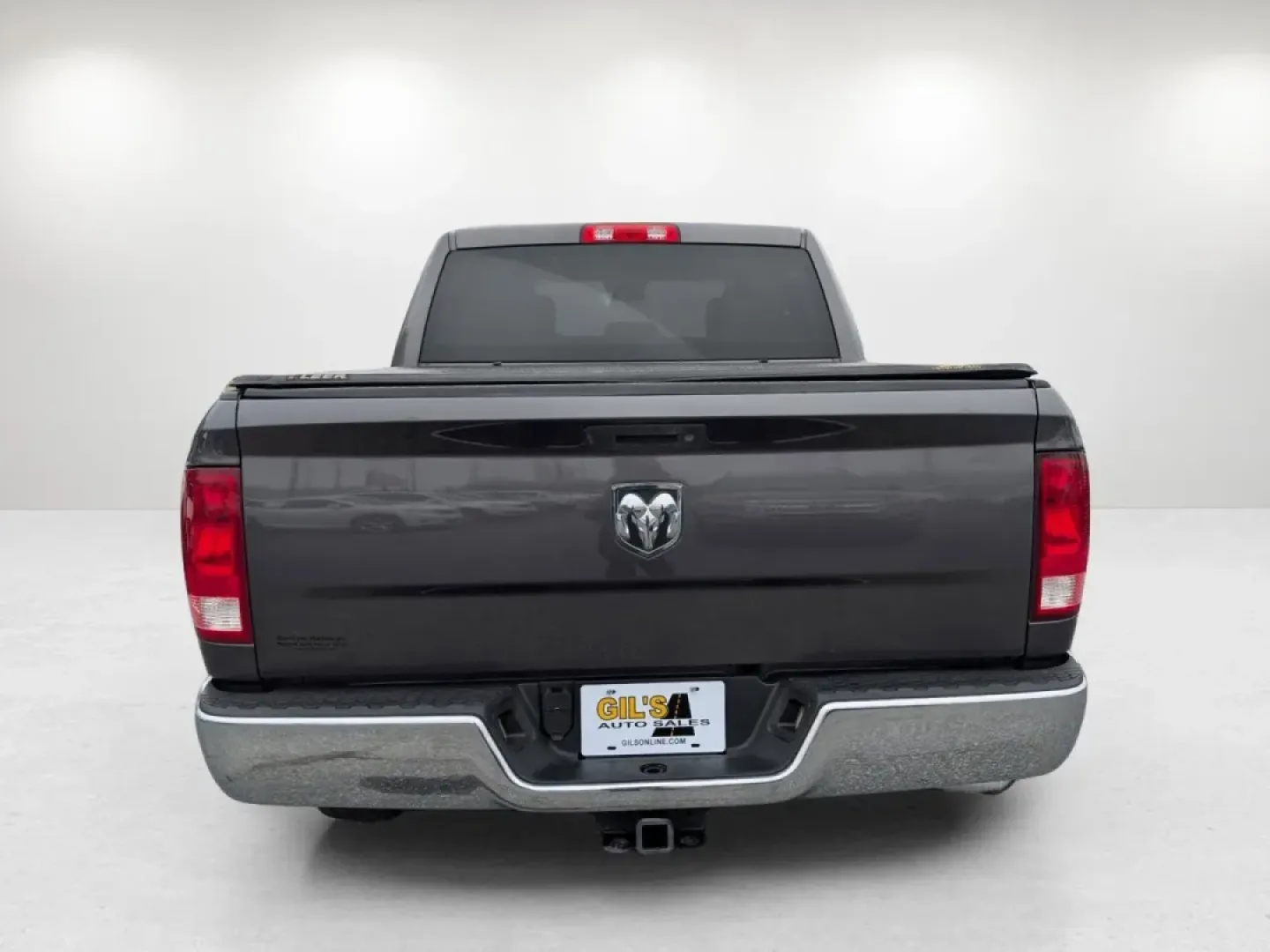 2016 /Diesel Gray/Black Ram 1500 Tradesman (1C6RR6KGXGS) with an Other engine, located at 1430 Gateway Drive, Opelika, AL, 36801, (334) 239-0944, 32.637871, -85.409790 - Are you ready to elevate your lifestyle with the ultimate truck companion? Look no further than this 2016 Ram 1500 Tradesman Crew Cab Pickup, perfect for growing families, weekend adventurers, or anyone who needs a reliable vehicle for their daily commute. At Gils Auto - Phenix City - Prime, we unde - Photo#5