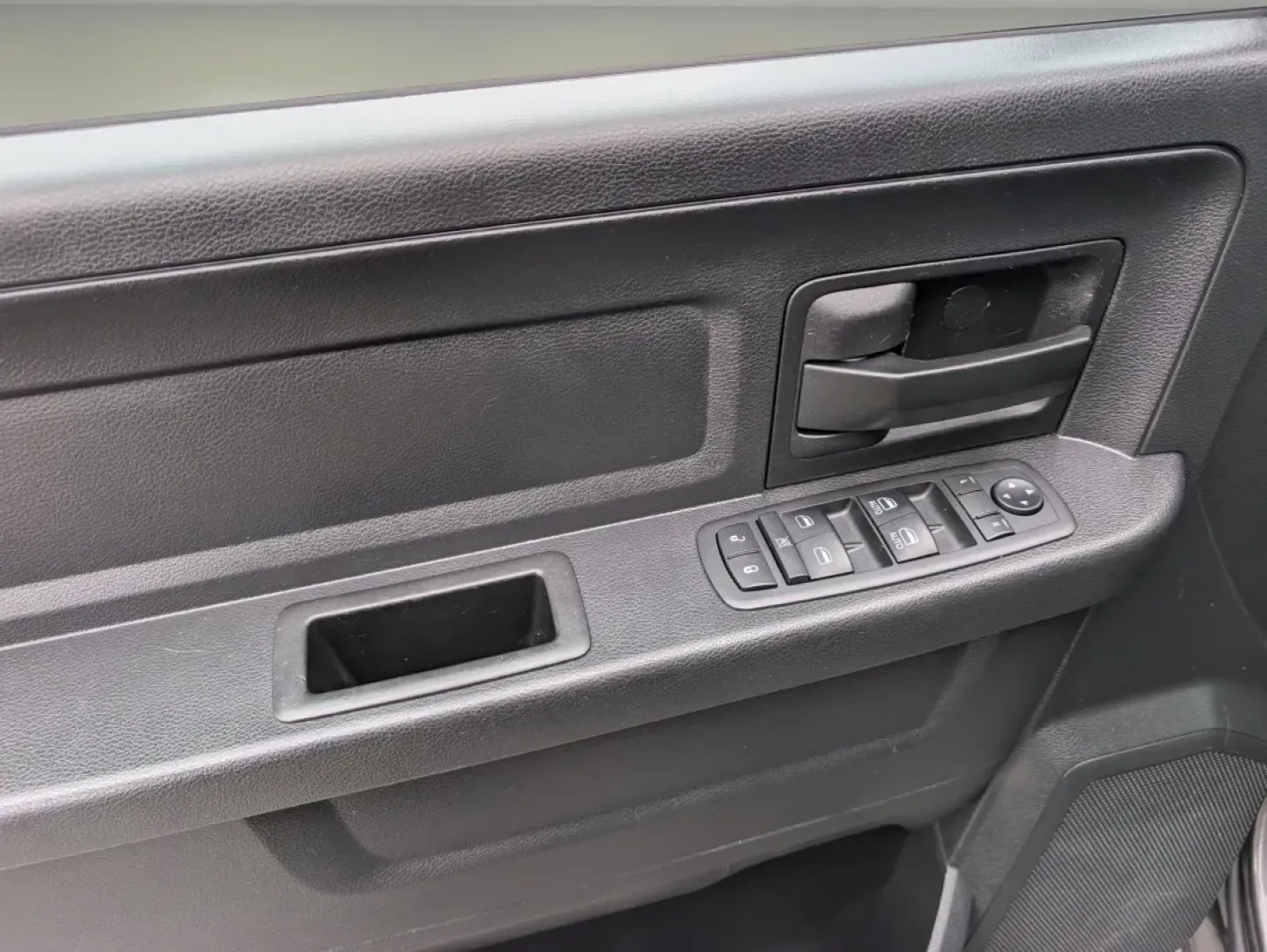 2016 /Diesel Gray/Black Ram 1500 Tradesman (1C6RR6KGXGS) with an Other engine, located at 1430 Gateway Drive, Opelika, AL, 36801, (334) 239-0944, 32.637871, -85.409790 - Are you ready to elevate your lifestyle with the ultimate truck companion? Look no further than this 2016 Ram 1500 Tradesman Crew Cab Pickup, perfect for growing families, weekend adventurers, or anyone who needs a reliable vehicle for their daily commute. At Gils Auto - Phenix City - Prime, we unde - Photo#8