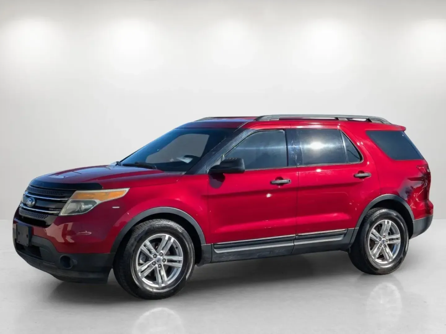 2015 /Medium Light Stone Ford Explorer Base (1FM5K7B88FG) with an Other engine, located at 1430 Gateway Drive, Opelika, AL, 36801, (334) 239-0944, 32.637871, -85.409790 - **Discover Adventure and Comfort in the 2015 Ford Explorer at Gils Auto!**<br /> <br /> Are you ready to elevate your family road trips or weekend adventures? Look no further than this 2015 Ford Explorer, an SUV designed for those who crave spaciousness, versatility, and modern technology. Perfect f - Photo#7