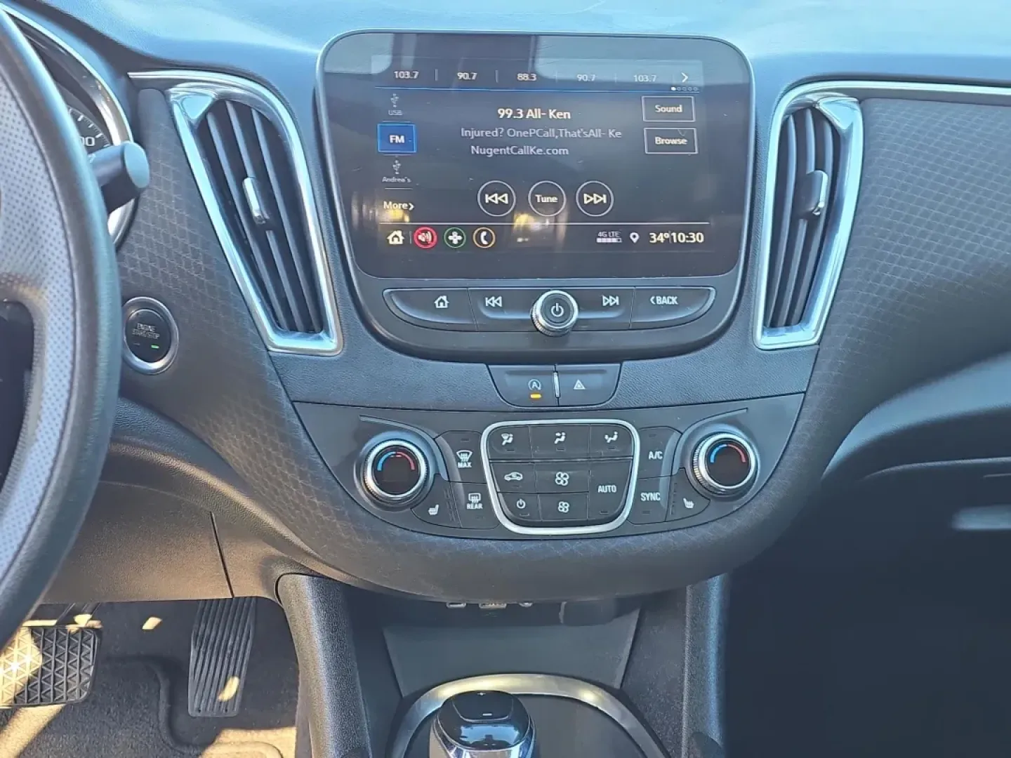 2020 /Jet Black Chevrolet Malibu LT (1G1ZD5ST2LF) with an Other engine, located at 7000 Northlake Connector, Columbus, GA, 31904, (706) 987-8085, 32.524975, -84.978134 - **Experience Your Ideal Daily Drive with the 2020 Chevrolet Malibu LT at Gils Auto in Phenix City!**<br /> <br /> Are you searching for a reliable sedan that perfectly balances style, comfort, and practicality? Look no further than the 2020 Chevrolet Malibu LT, available now at Gils Auto, your trust - Photo#13