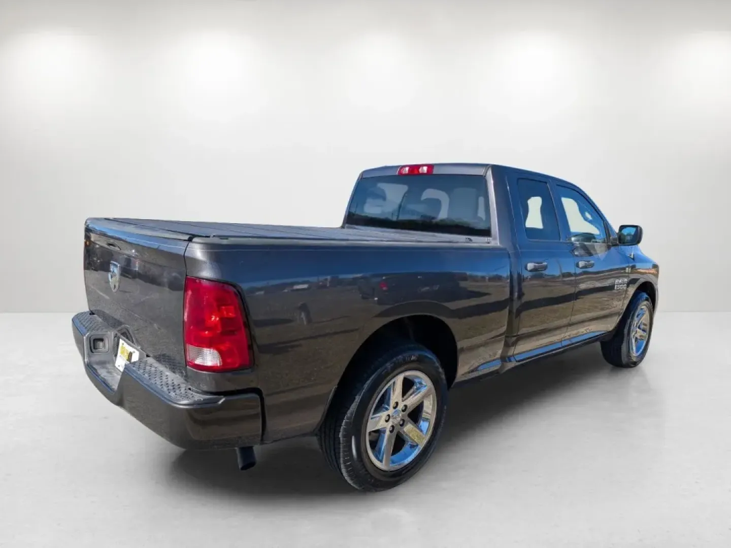 2017 /Diesel Gray/Black Ram 1500 Express (1C6RR6FG4HS) with an Other engine, located at 3959 U.S. 80 W, Phenix City, AL, 36870, (334) 297-4885, 32.469296, -85.135185 - **Unleash Your Adventures with the 2017 Ram 1500 Express at Gils Auto!**<br /> <br /> Are you ready to elevate your lifestyle with a truck that seamlessly blends power, comfort, and technology? The 2017 Ram 1500 Express, available at Gils Auto in Phenix City, AL, is the perfect companion for growing - Photo#5