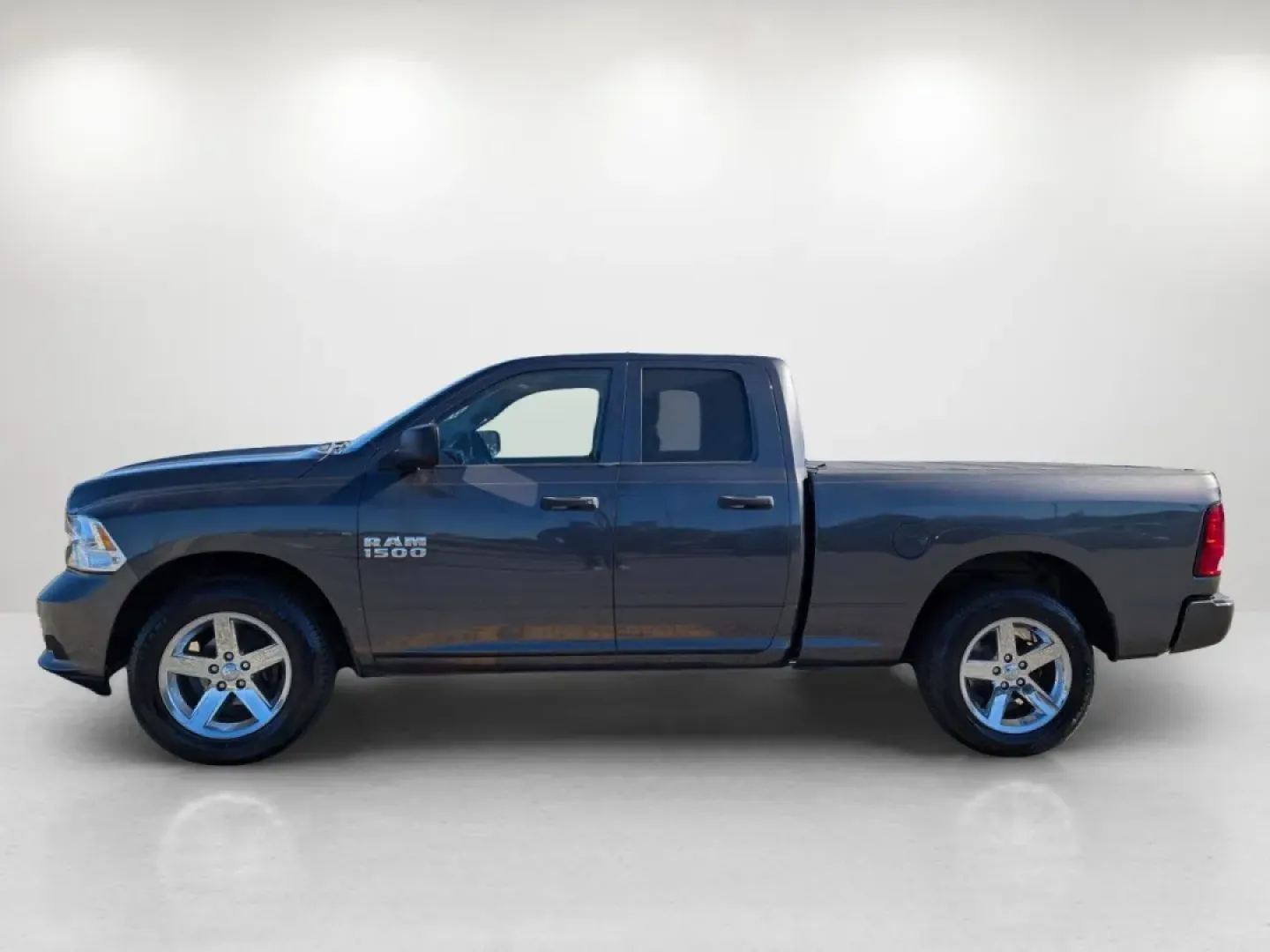 2017 /Diesel Gray/Black Ram 1500 Express (1C6RR6FG4HS) with an Other engine, located at 3959 U.S. 80 W, Phenix City, AL, 36870, (334) 297-4885, 32.469296, -85.135185 - **Unleash Your Adventures with the 2017 Ram 1500 Express at Gils Auto!**<br /> <br /> Are you ready to elevate your lifestyle with a truck that seamlessly blends power, comfort, and technology? The 2017 Ram 1500 Express, available at Gils Auto in Phenix City, AL, is the perfect companion for growing - Photo#8