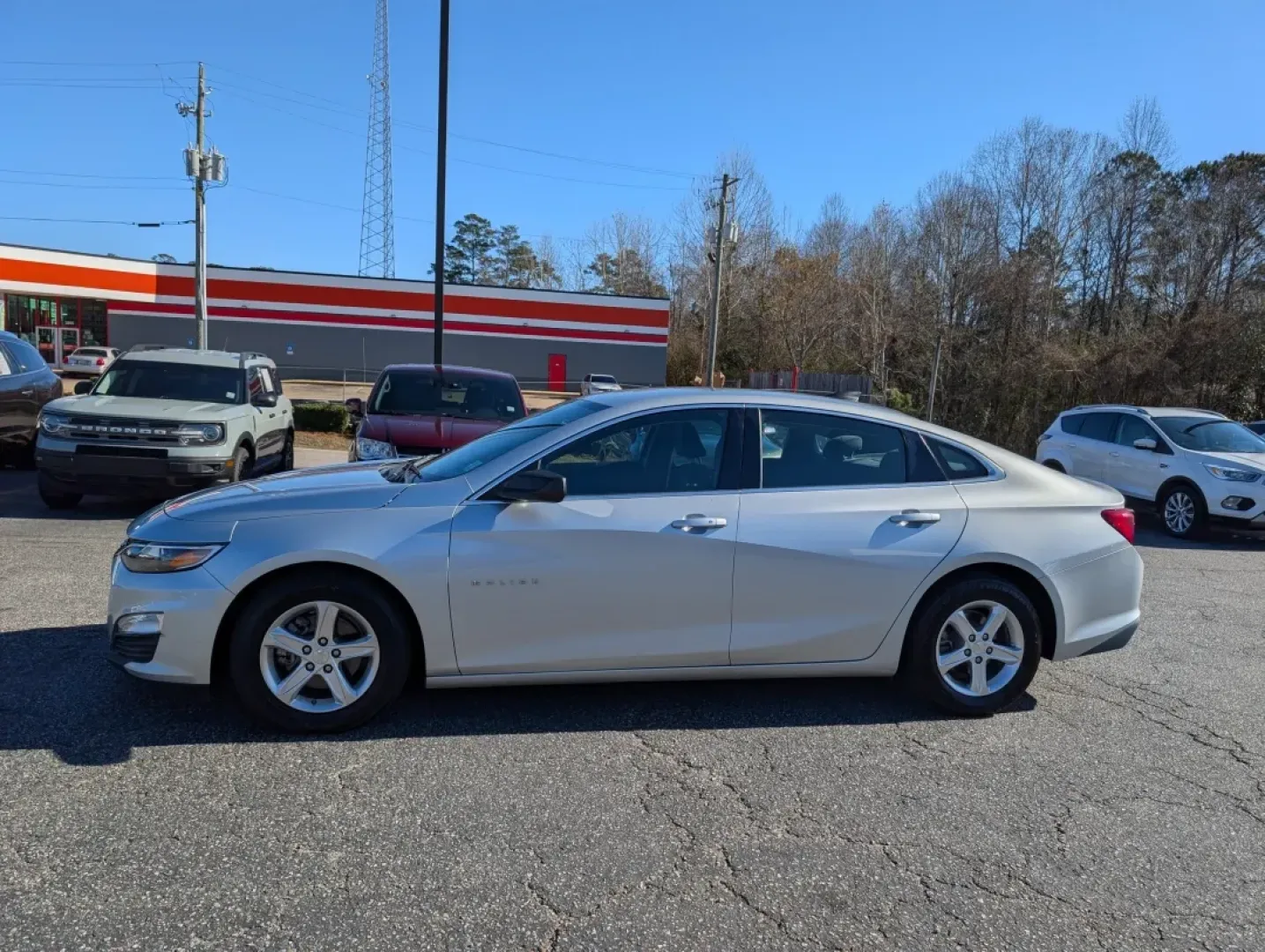 2021 /Dark Atmosphere/ Medium Ash Gray Chevrolet Mnalibu2 LS (1G1ZC5ST9MF) with an Other engine, located at 3959 U.S. 80 W, Phenix City, AL, 36870, (334) 297-4885, 32.469296, -85.135185 - 2021 Chevrolet Mnalibu2 LS - Photo#6