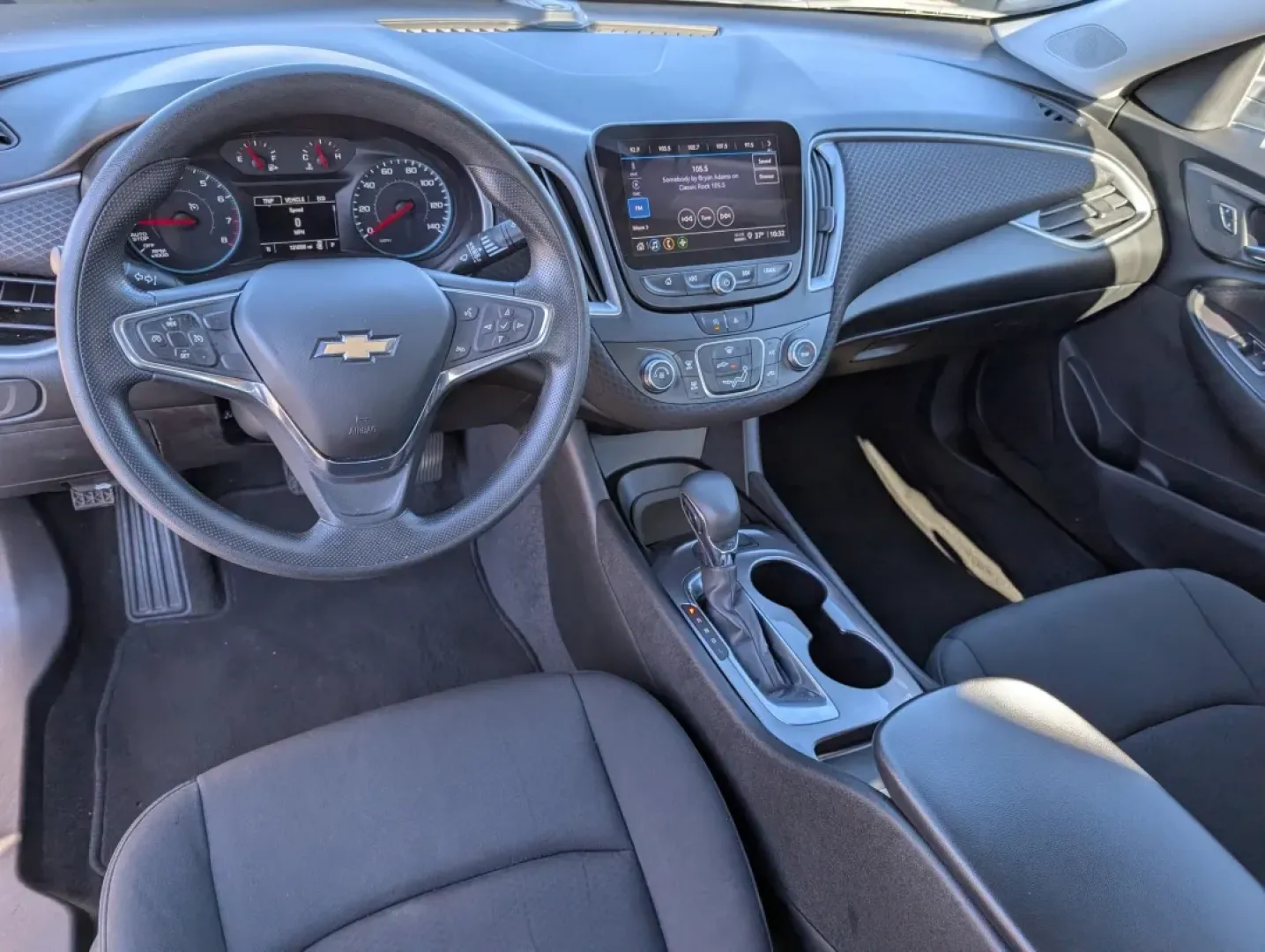 2021 /Dark Atmosphere/ Medium Ash Gray Chevrolet Mnalibu2 LS (1G1ZC5ST9MF) with an Other engine, located at 3959 U.S. 80 W, Phenix City, AL, 36870, (334) 297-4885, 32.469296, -85.135185 - 2021 Chevrolet Mnalibu2 LS - Photo#15