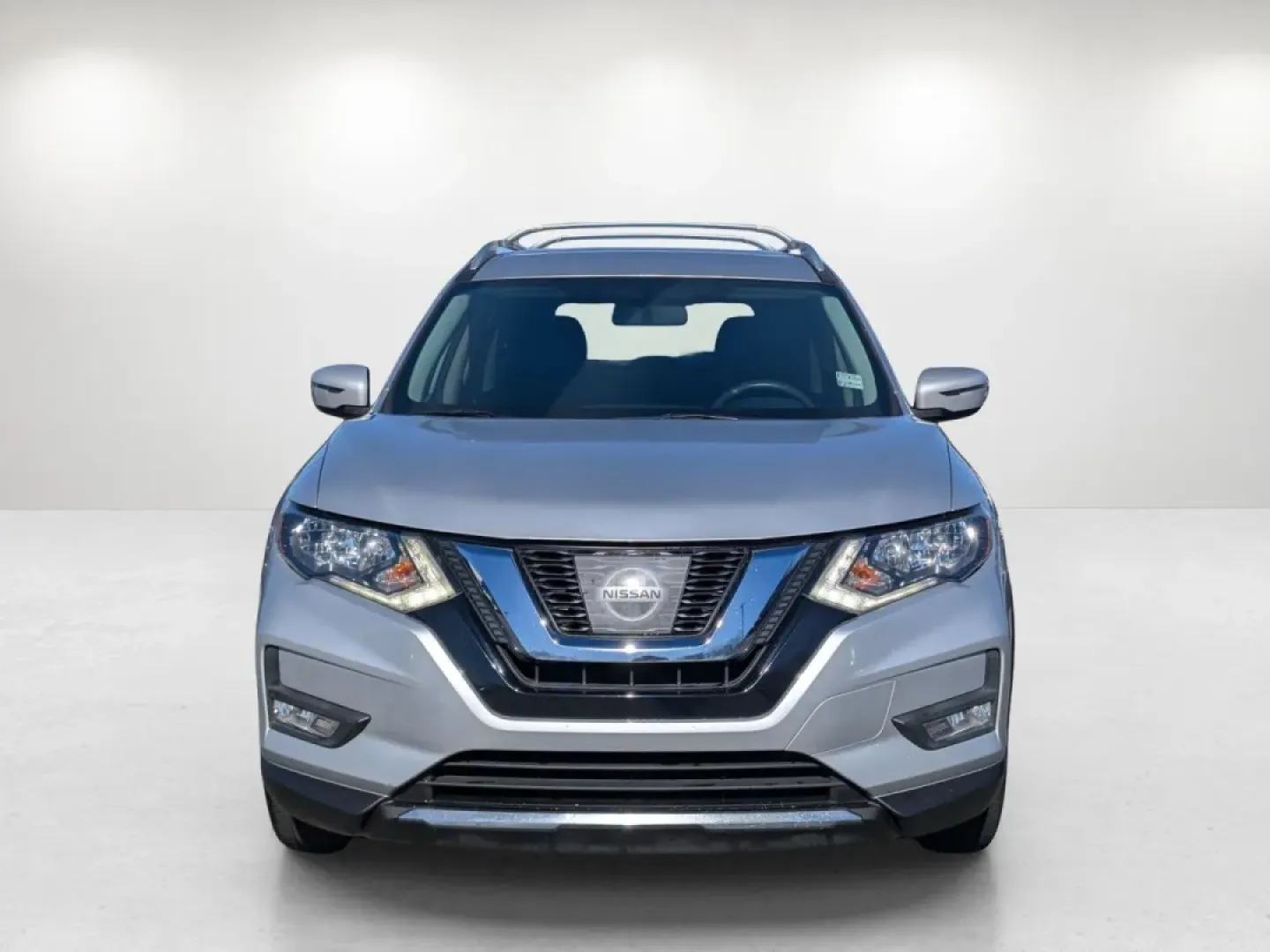 2017 /Charcoal Nissan Rogue SV (KNMAT2MT8HP) with an Other engine, located at 3959 U.S. 80 W, Phenix City, AL, 36870, (334) 297-4885, 32.469296, -85.135185 - Discover the perfect blend of style, comfort, and versatility with the 2017 Nissan Rogue SV, now available at Gils Auto in Phenix City, AL. This SUV is not just a vehicle; it's a lifestyle choice that caters to growing families, adventurous weekend warriors, and budget-conscious buyers alike. Imagin - Photo#2