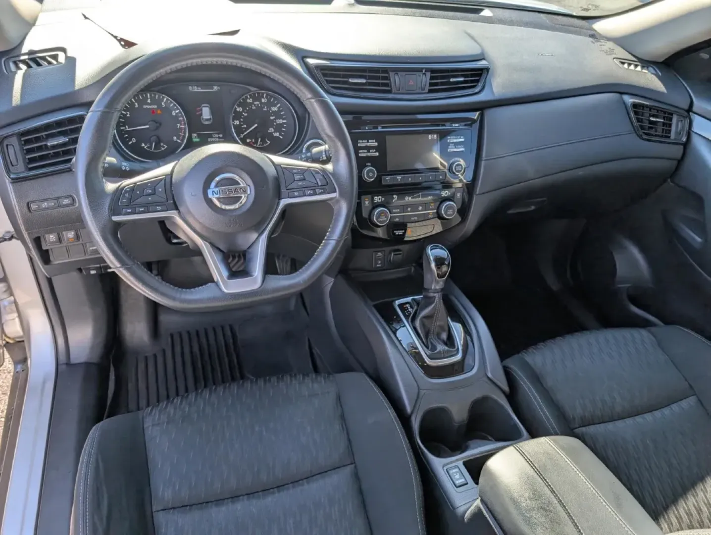 2017 /Charcoal Nissan Rogue SV (KNMAT2MT8HP) with an Other engine, located at 3959 U.S. 80 W, Phenix City, AL, 36870, (334) 297-4885, 32.469296, -85.135185 - Discover the perfect blend of style, comfort, and versatility with the 2017 Nissan Rogue SV, now available at Gils Auto in Phenix City, AL. This SUV is not just a vehicle; it's a lifestyle choice that caters to growing families, adventurous weekend warriors, and budget-conscious buyers alike. Imagin - Photo#15