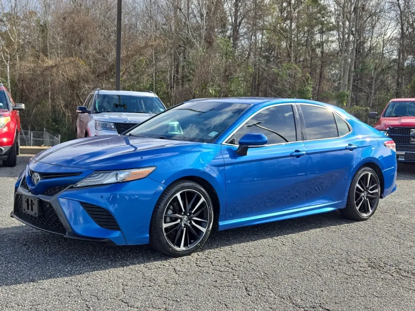 2018 Toyota Camry XSE (4T1B61HK4JU) with an Other engine, located at 3959 U.S. 80 W, Phenix City, AL, 36870, (334) 297-4885, 32.469296, -85.135185 - Discover the perfect blend of style, comfort, and reliability with the 2018 Toyota Camry XSE, available now at Gils Auto in Phenix City, AL. This sedan is not just a vehicle; it's an experience waiting to enhance your lifestyle, whether you're commuting to work, running errands, or setting off on we - Photo#0