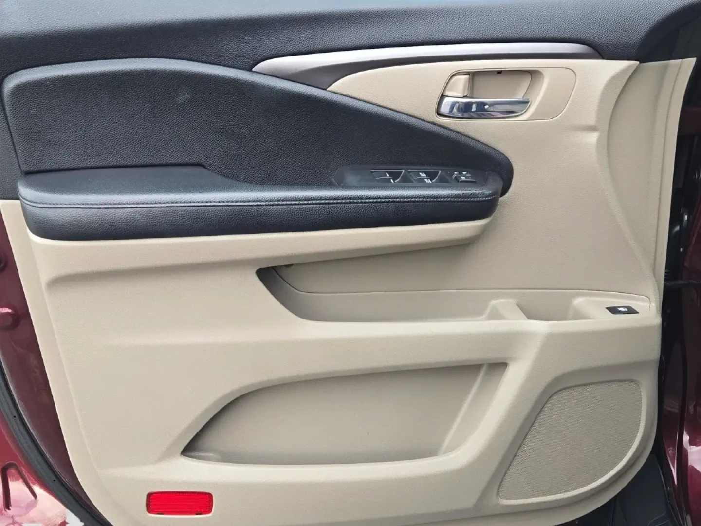 2016 Honda Pilot LX (5FNYF5H10GB) with an Other engine, located at 1430 Gateway Drive, Opelika, AL, 36801, (334) 239-0944, 32.637871, -85.409790 - **Adventure Awaits with the 2016 Honda Pilot LX: Your Perfect Family SUV!**<br /> <br /> Are you seeking a versatile and spacious vehicle that perfectly accommodates your growing family or weekend adventures? Look no further than the 2016 Honda Pilot LX, now available at Gils Auto in Phenix City, AL - Photo#9