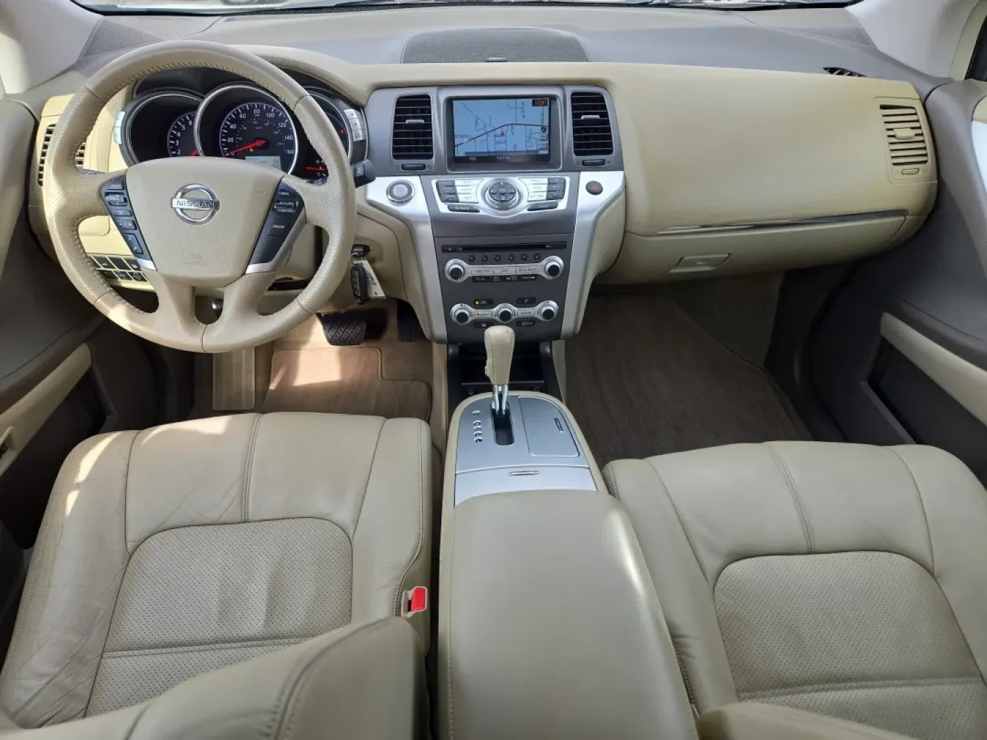 2011 /Beige Nissan Murano SL (JN8AZ1MU4BW) with an Other engine, located at 3959 U.S. 80 W, Phenix City, AL, 36870, (334) 297-4885, 32.469296, -85.135185 - **Adventure Awaits: Discover the 2011 Nissan Murano SL at Gils Auto in Phenix City, AL!**<br /> <br /> Imagine cruising through the picturesque streets of Phenix City or embarking on a weekend getaway with friends and family in a spacious and stylish SUV. The 2011 Nissan Murano SL offers the perfect - Photo#13